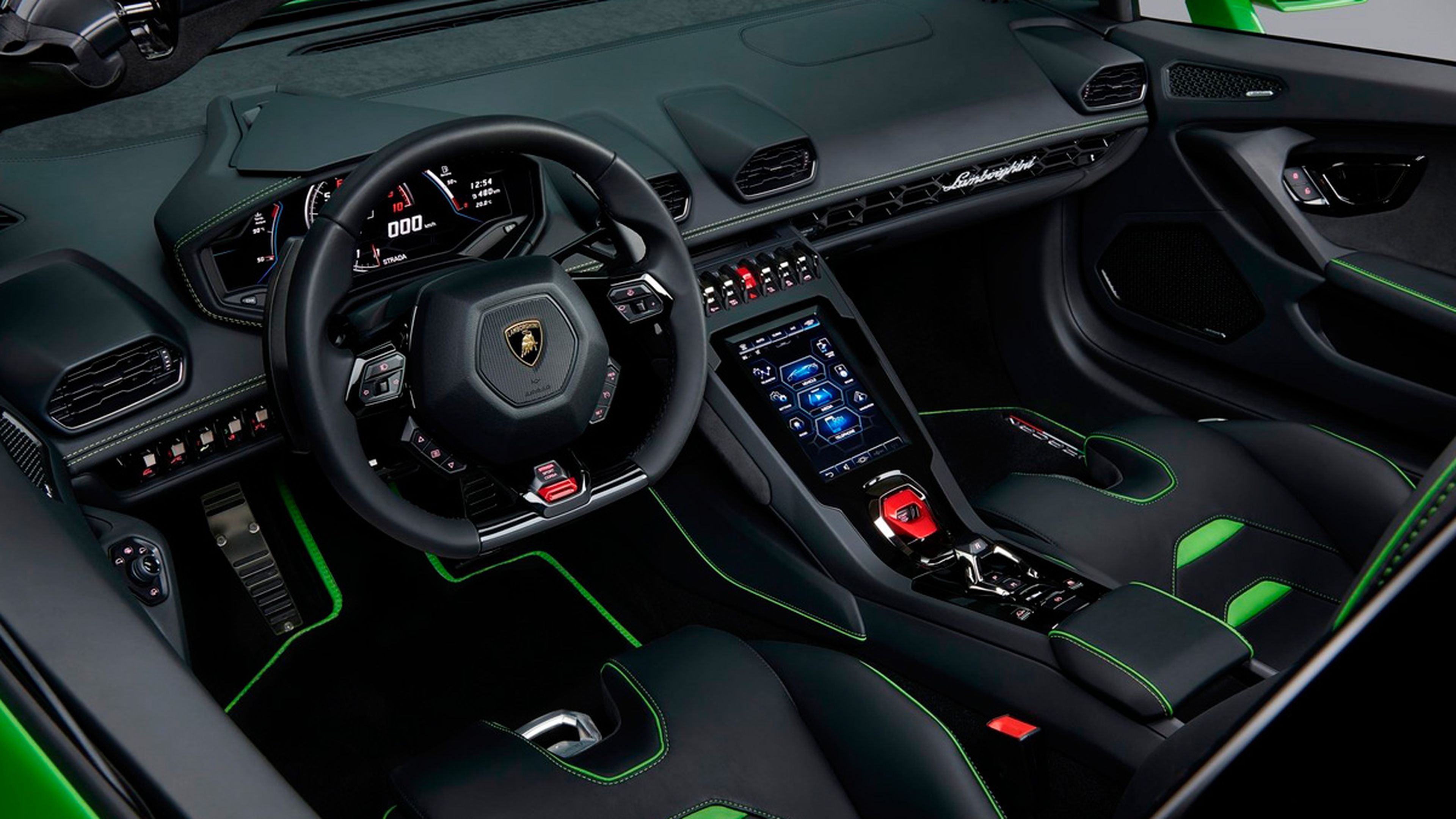 Lamborghini Huracán Evo Spyder (interior)