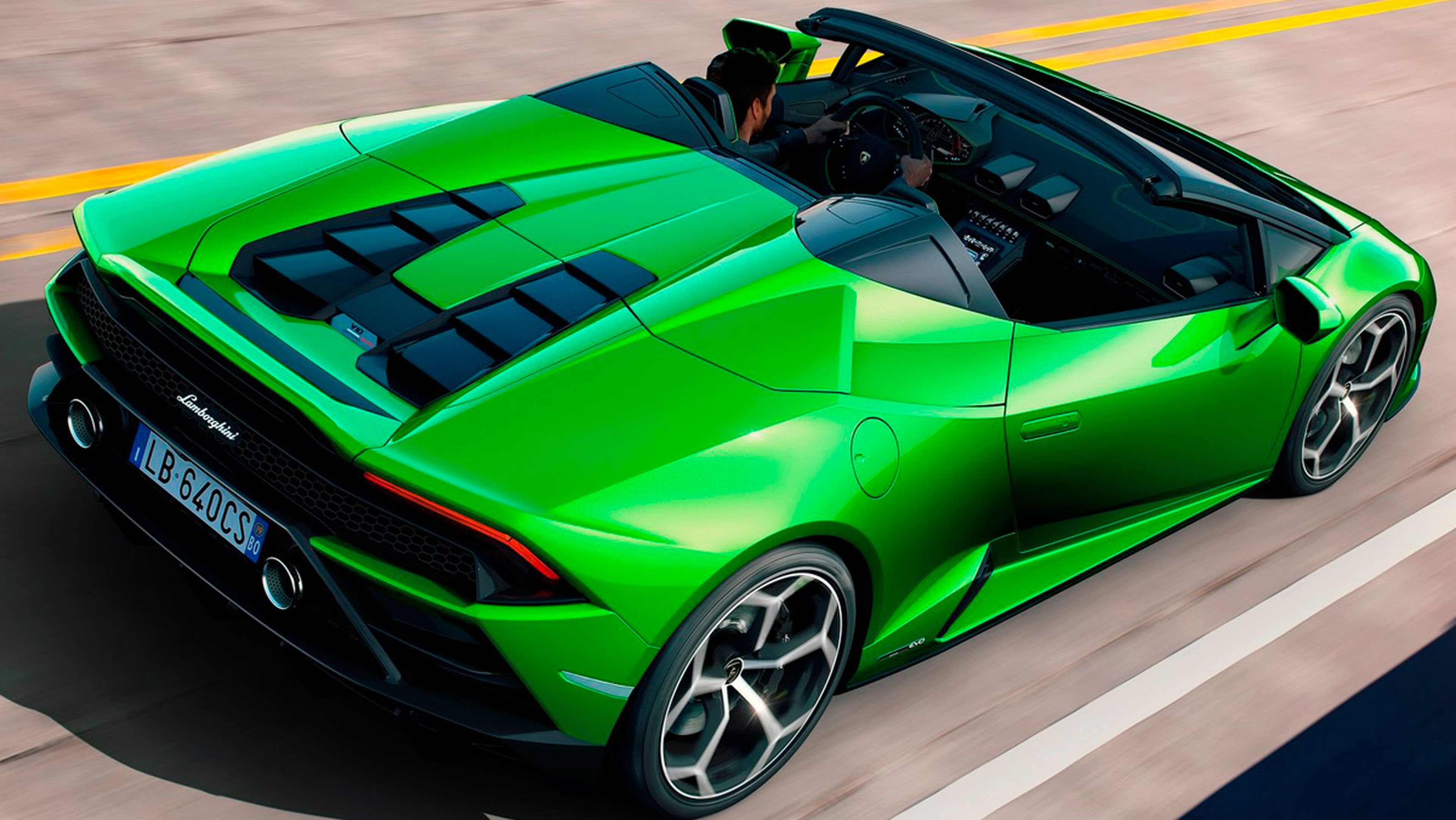 Lamborghini Huracán Evo Spyder (trasera aérea)