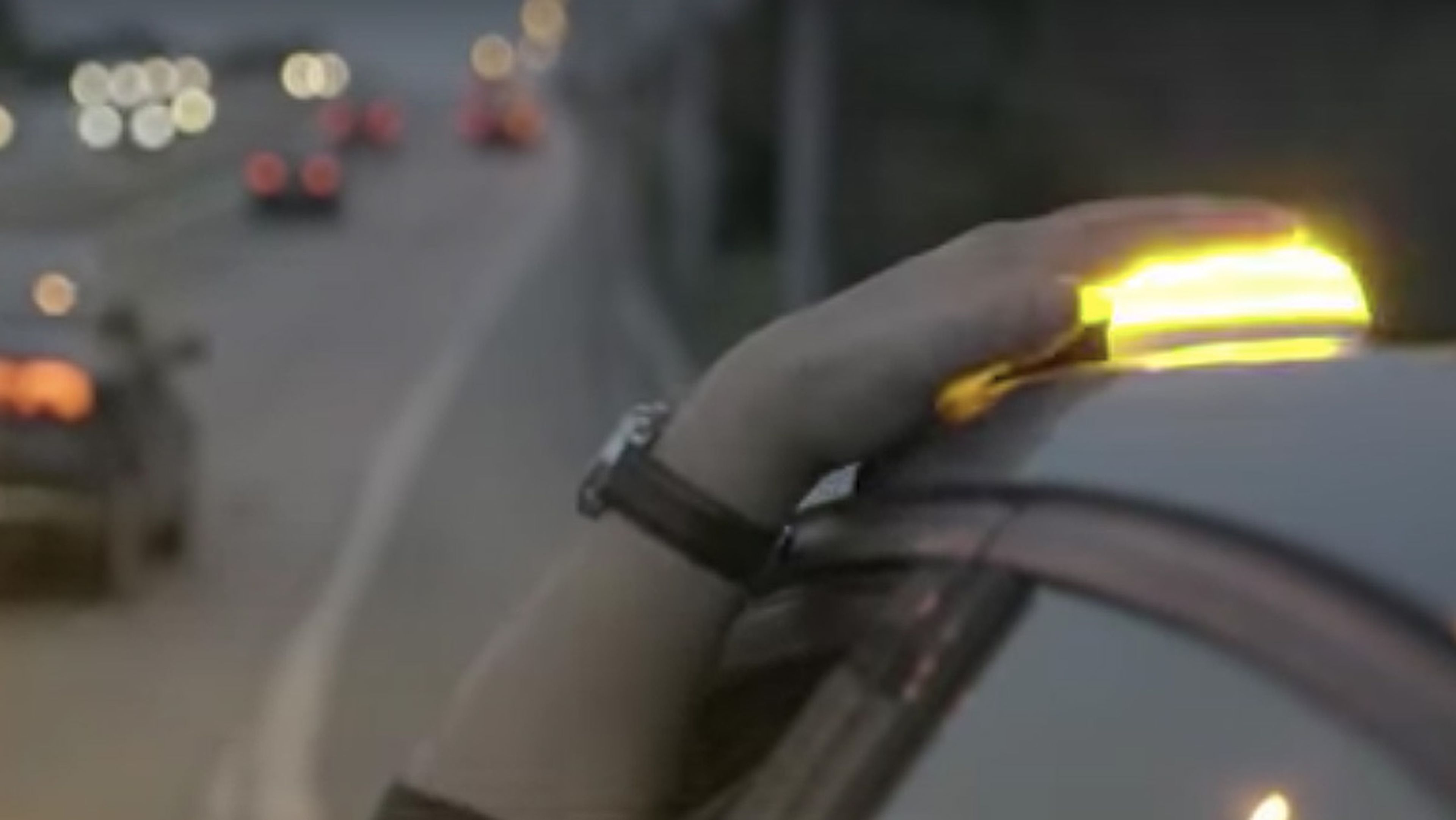 Balizas luminosas para señalizar emergencias en el coche