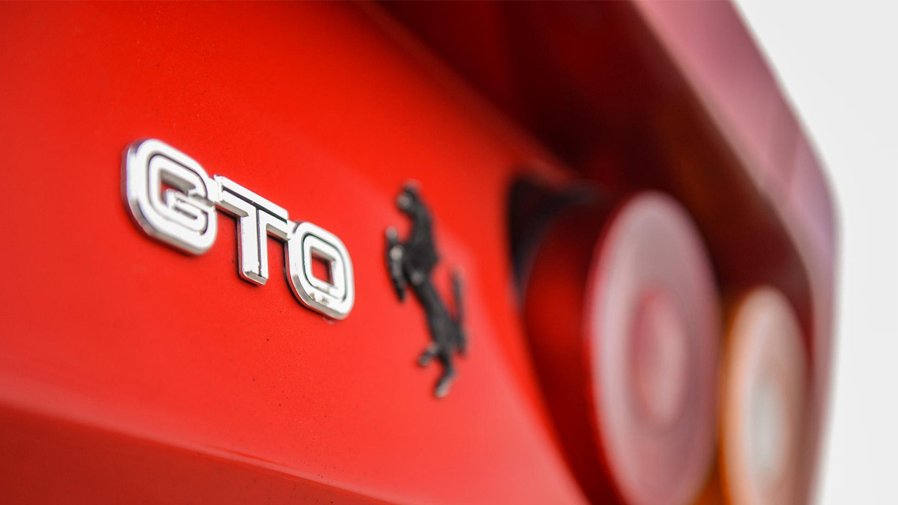 Ferrari GTO insignia Ferrari GTO insignia