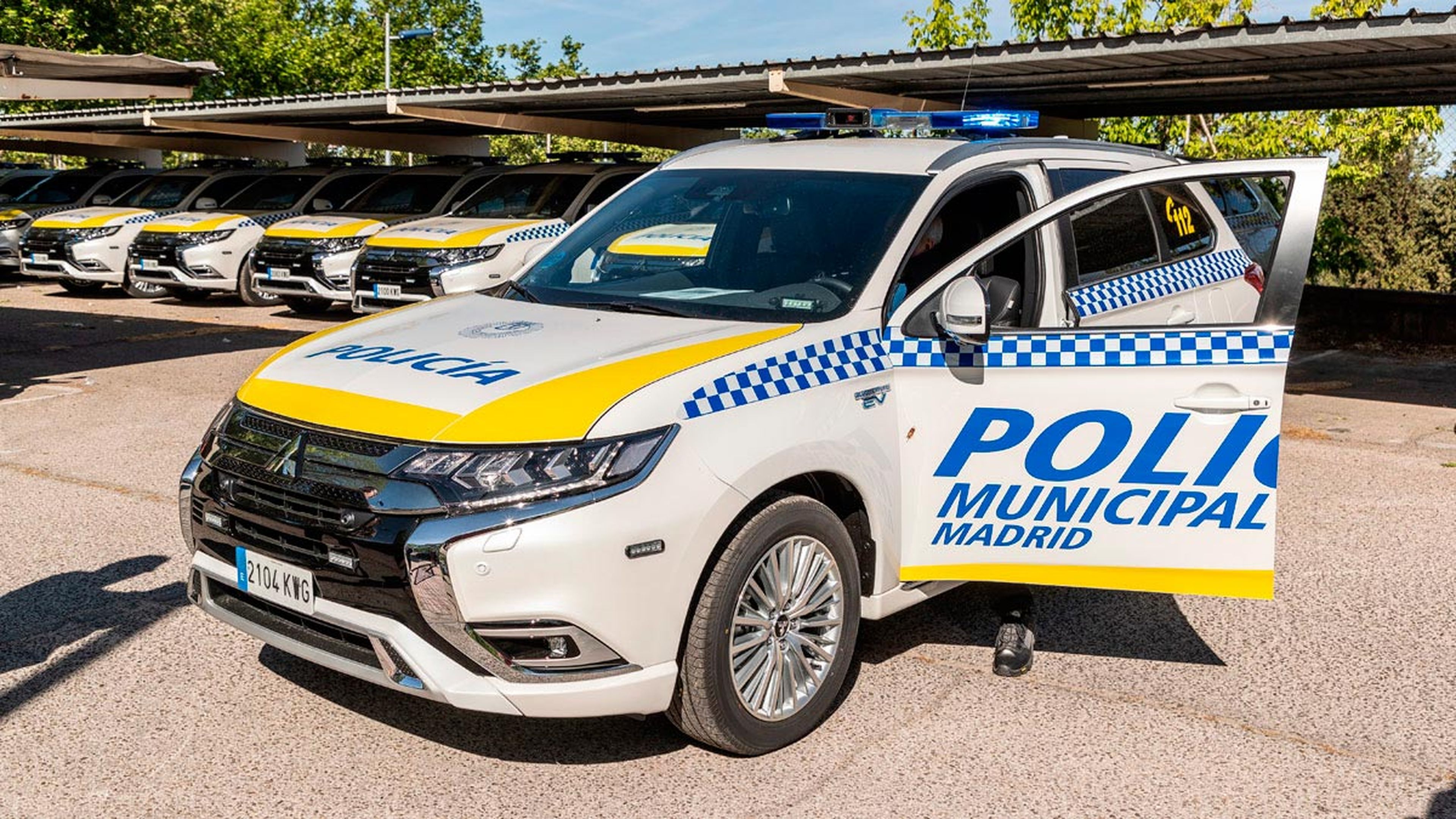 Mitsubishi Outlander PHEV Policia Madrid