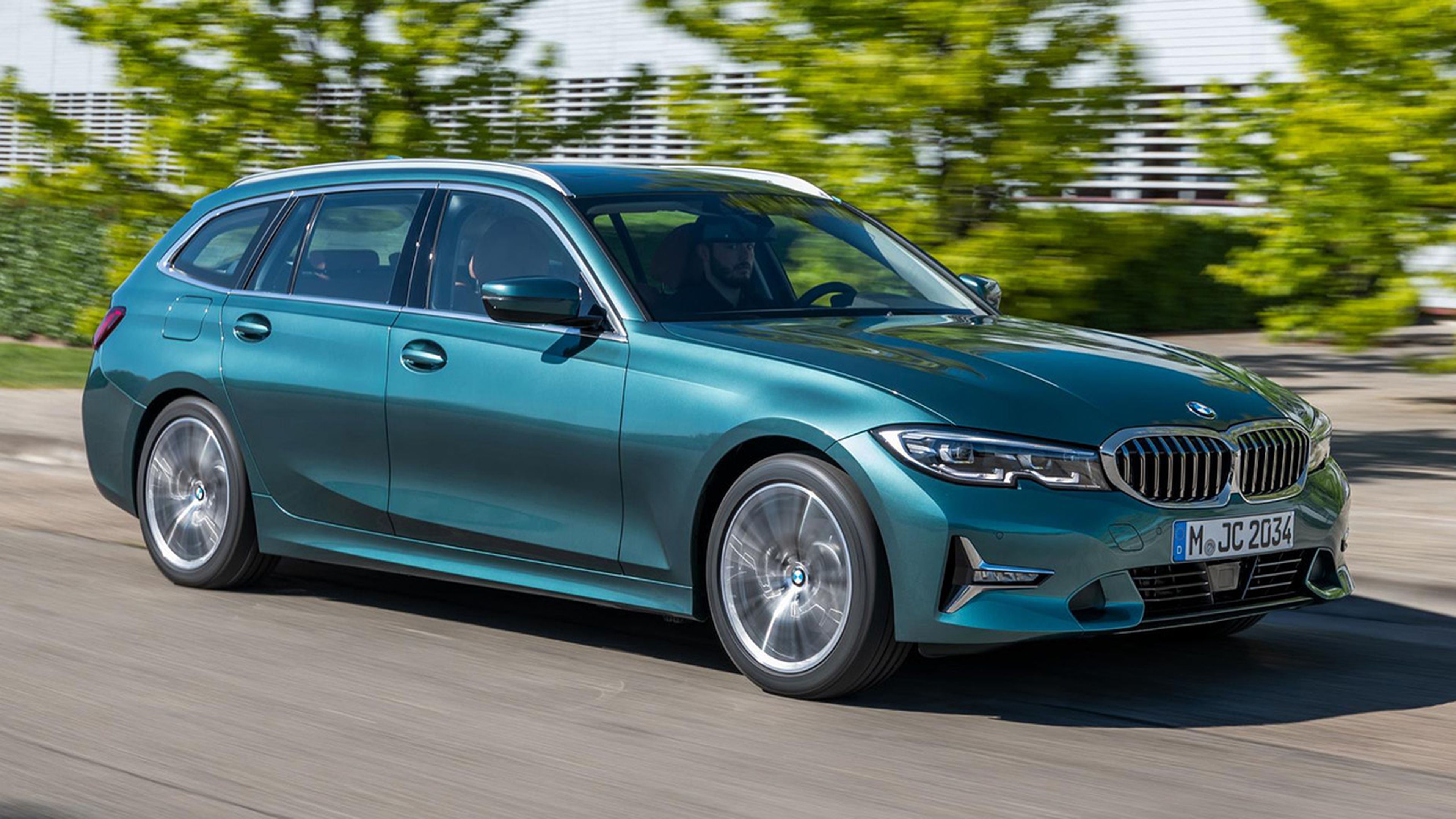 BMW Serie 3 Touring 2019 frontal
