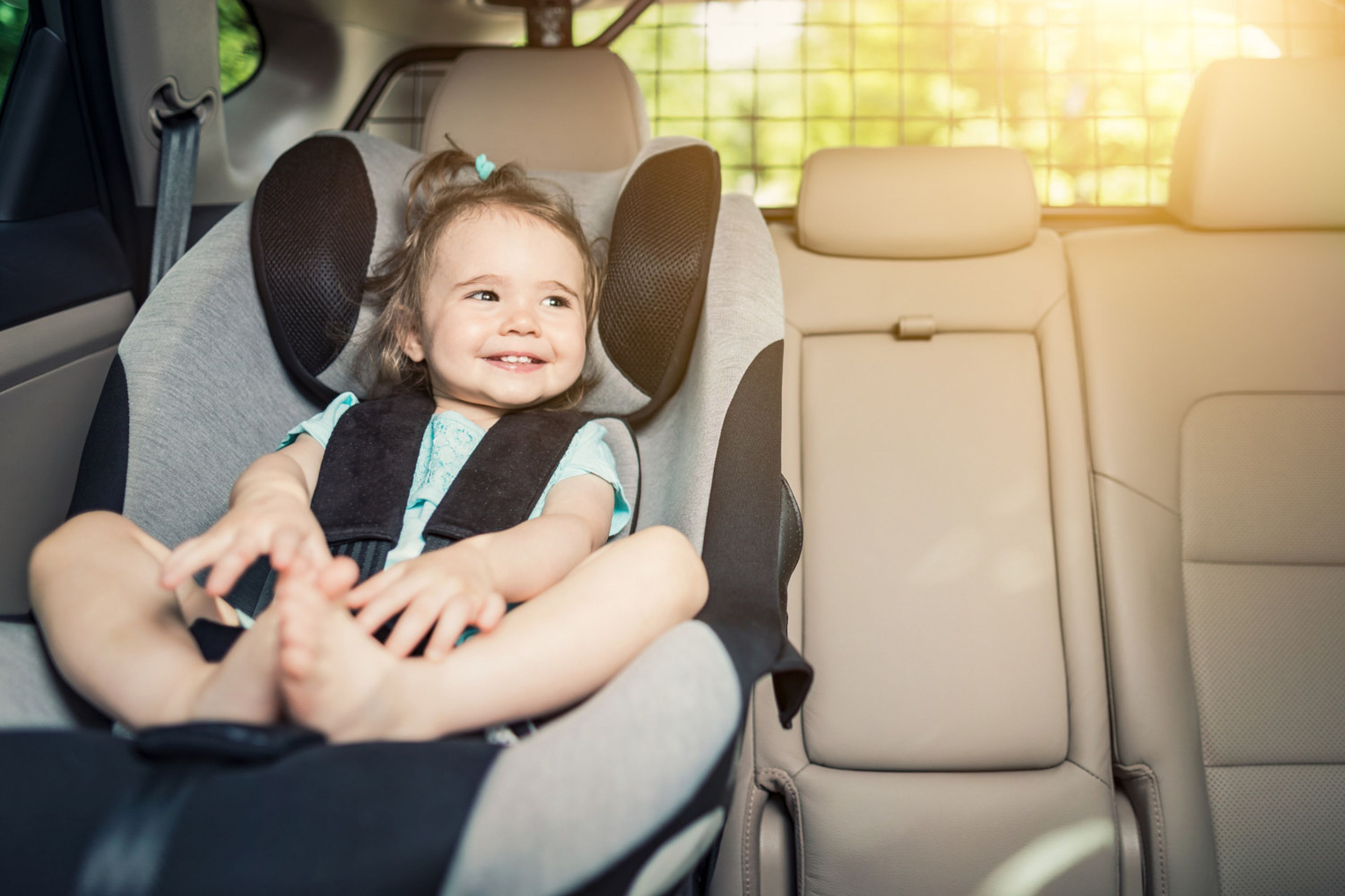 Silla de coche para niños y bebés