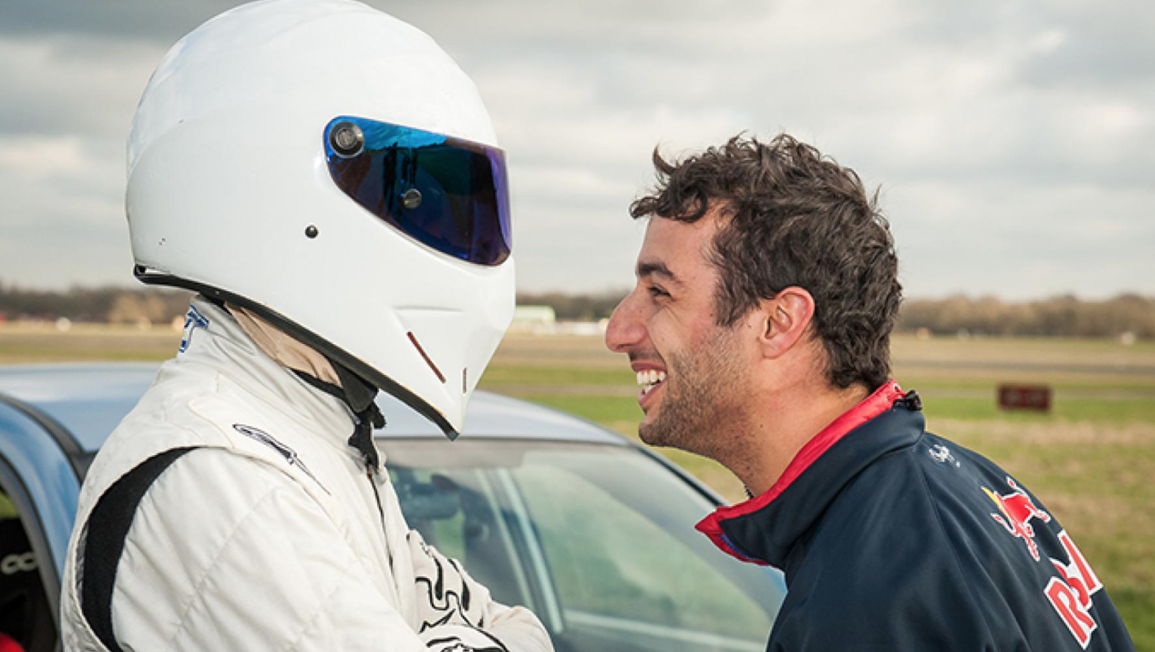 Ricciardo y The Stig