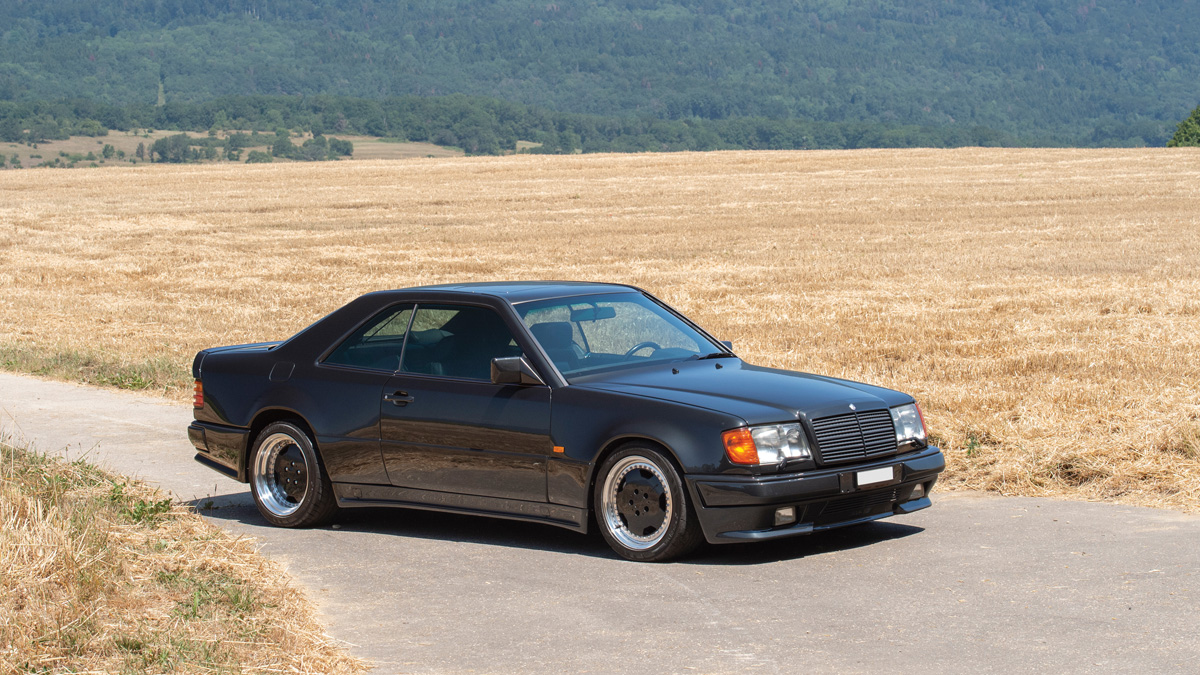 Sale A Subasta Uno De Los 12 Mercedes 300 Ce 6 0 Amg Hammer Topgear Es