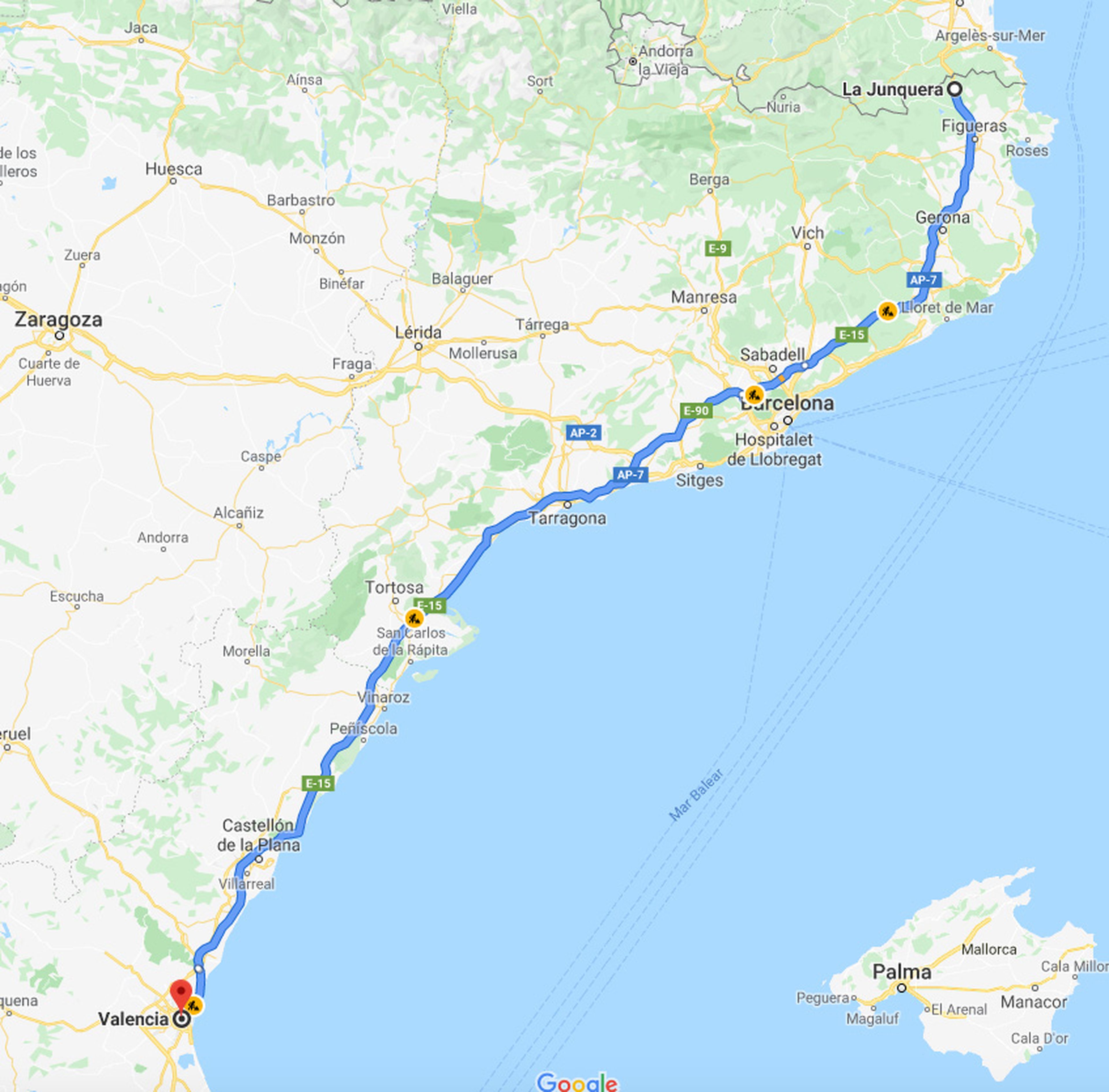 Recorrido norte de la Autopista AP-7. Cada día salen de España 20.000 toneladas de mercancías hacia el resto de la Unión Europea.