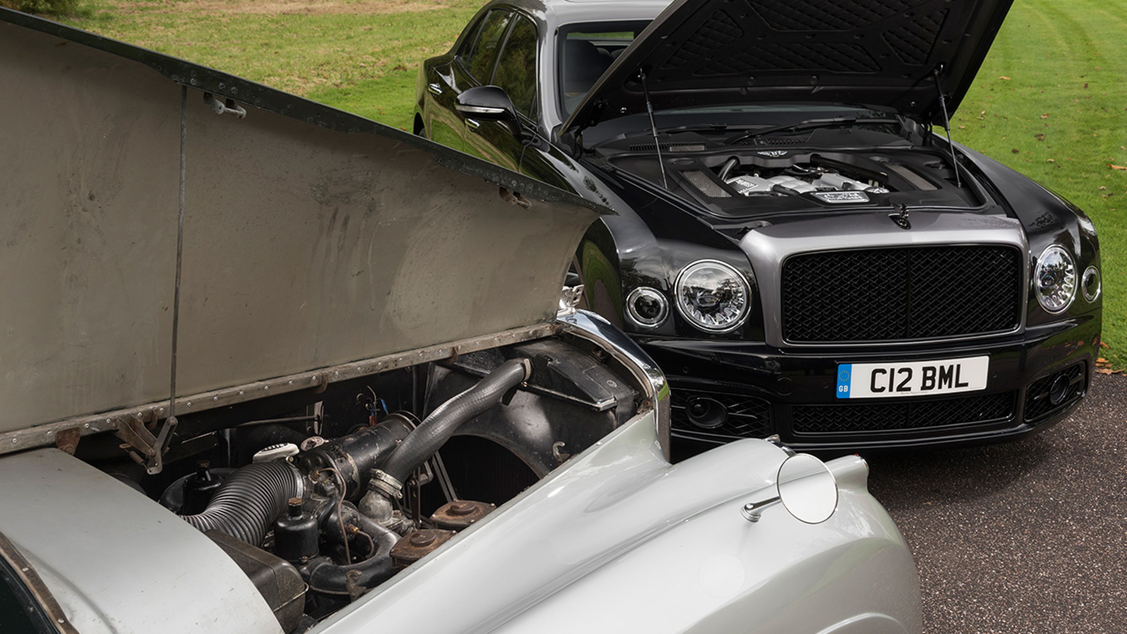 Bentley V8