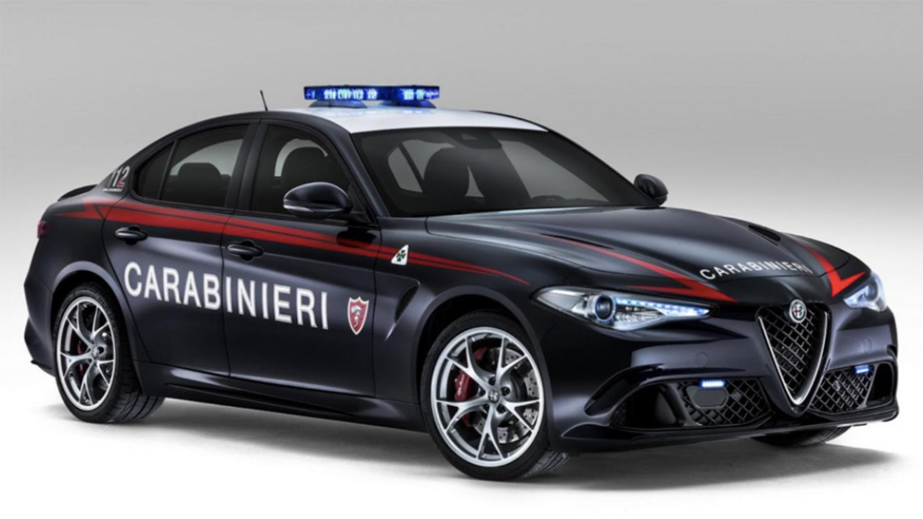 Mejores coches de Policía del mundo Alfa
