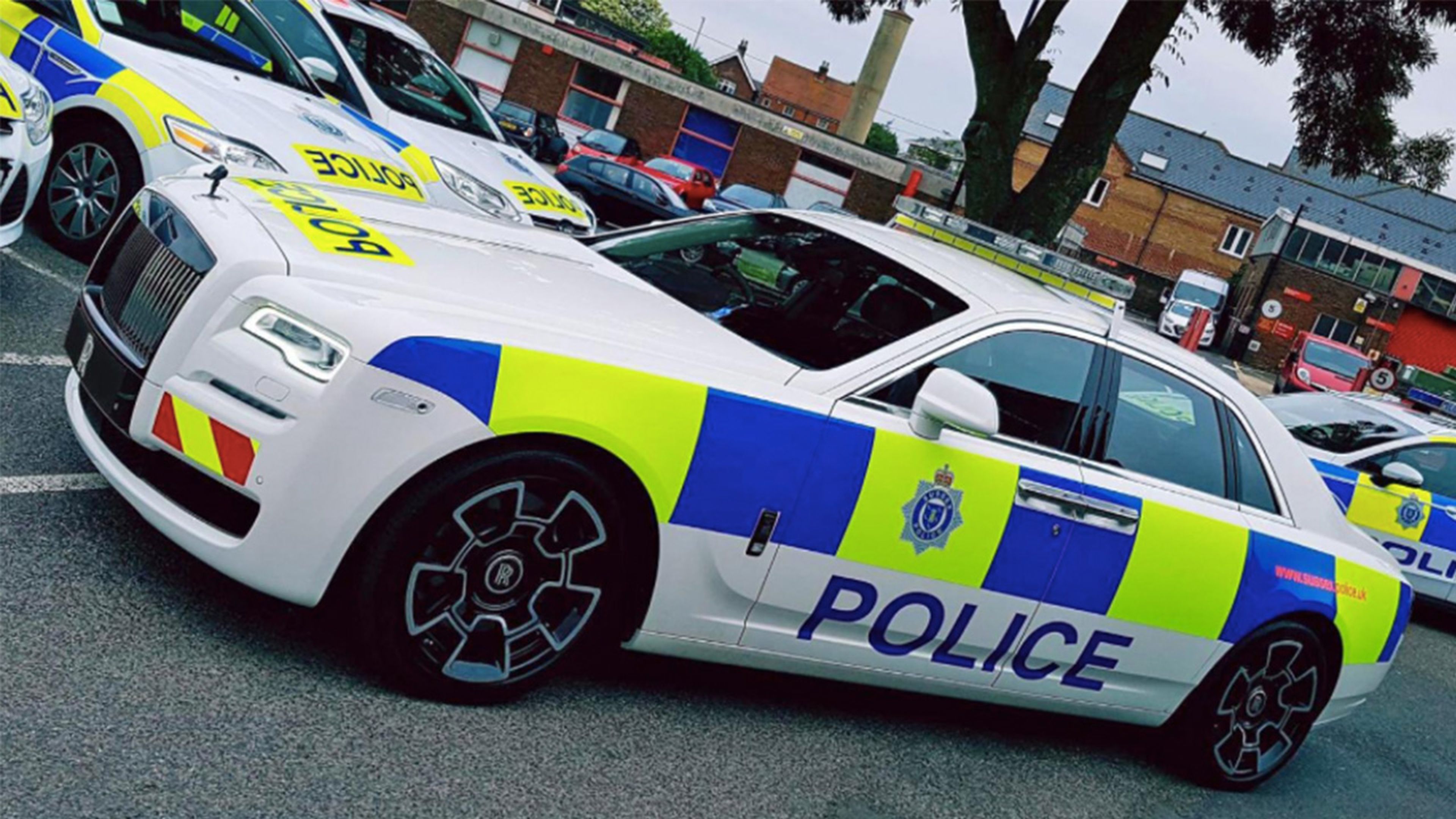 Mejores coches de Policía del mundo Rolls