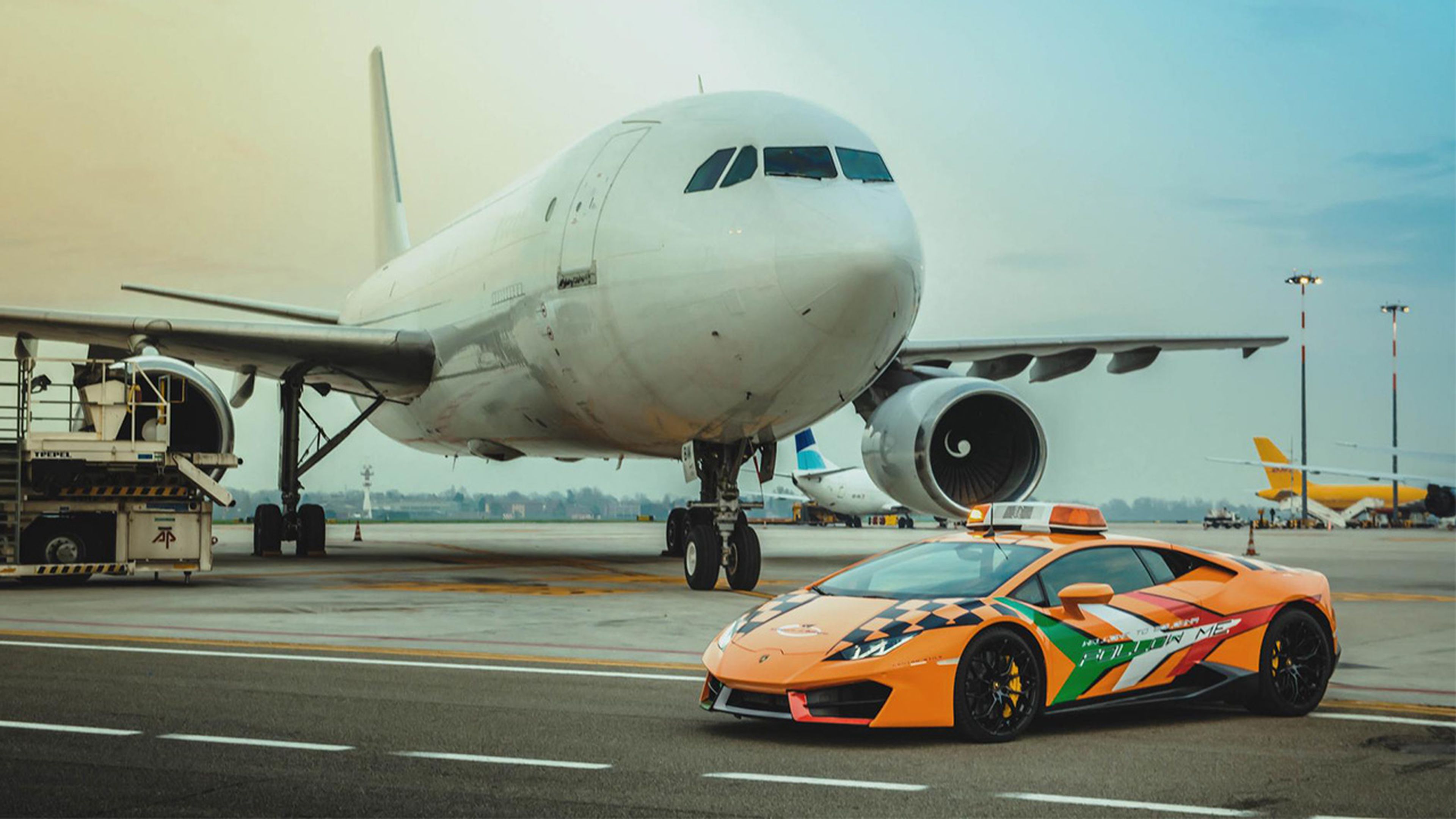 Lamborghini del aeropuerto de Bolonia