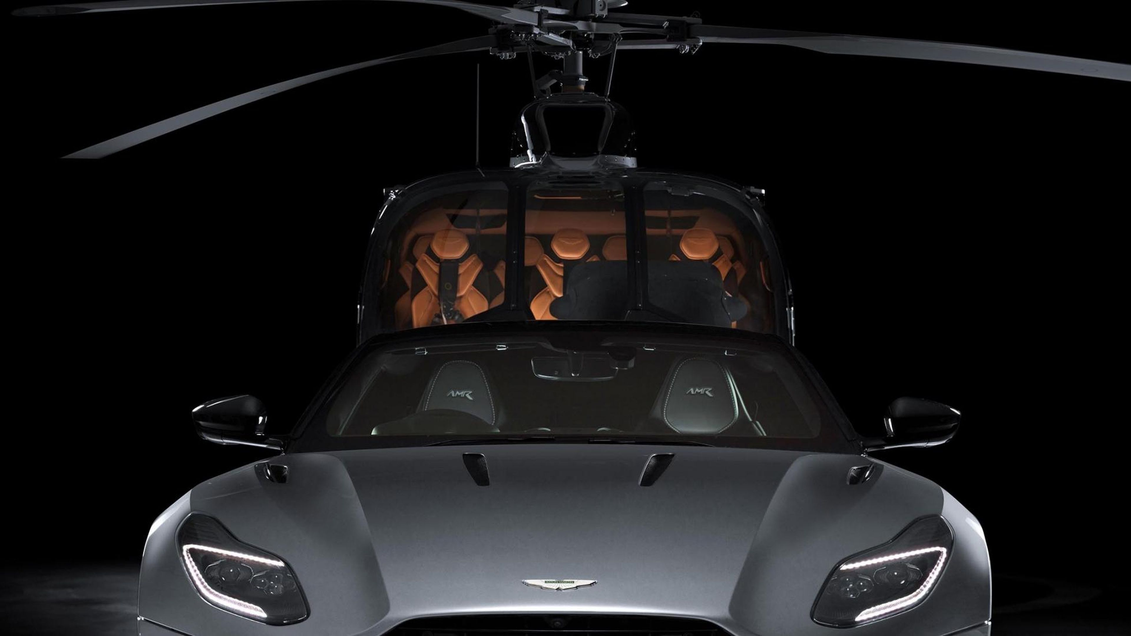 Helicóptero Aston Martin