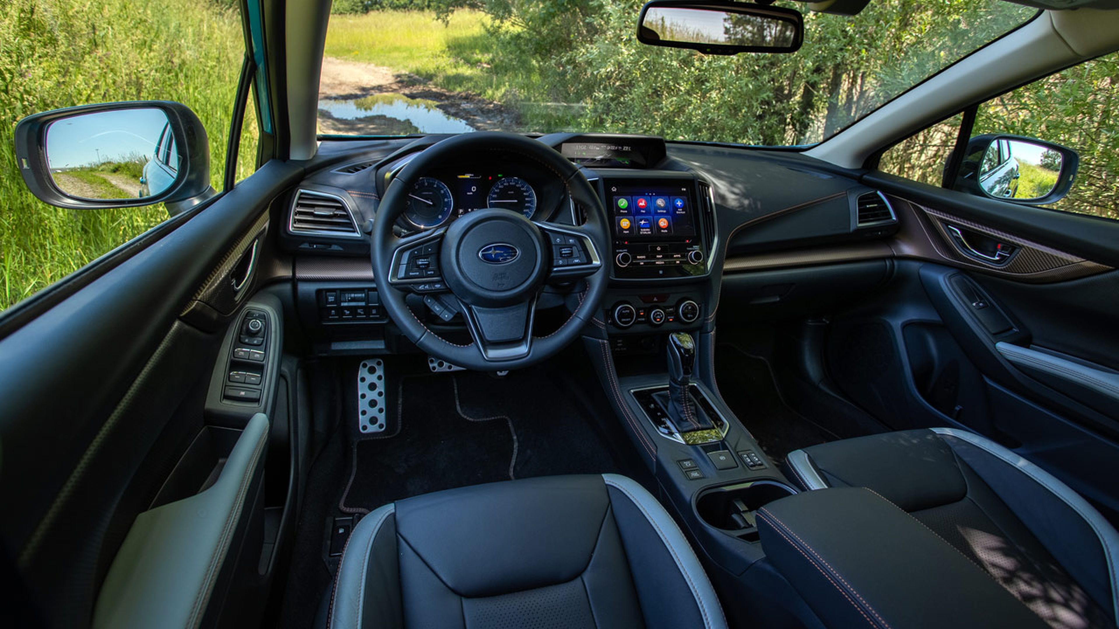 Interior del Subaru XV ecoHybrid.