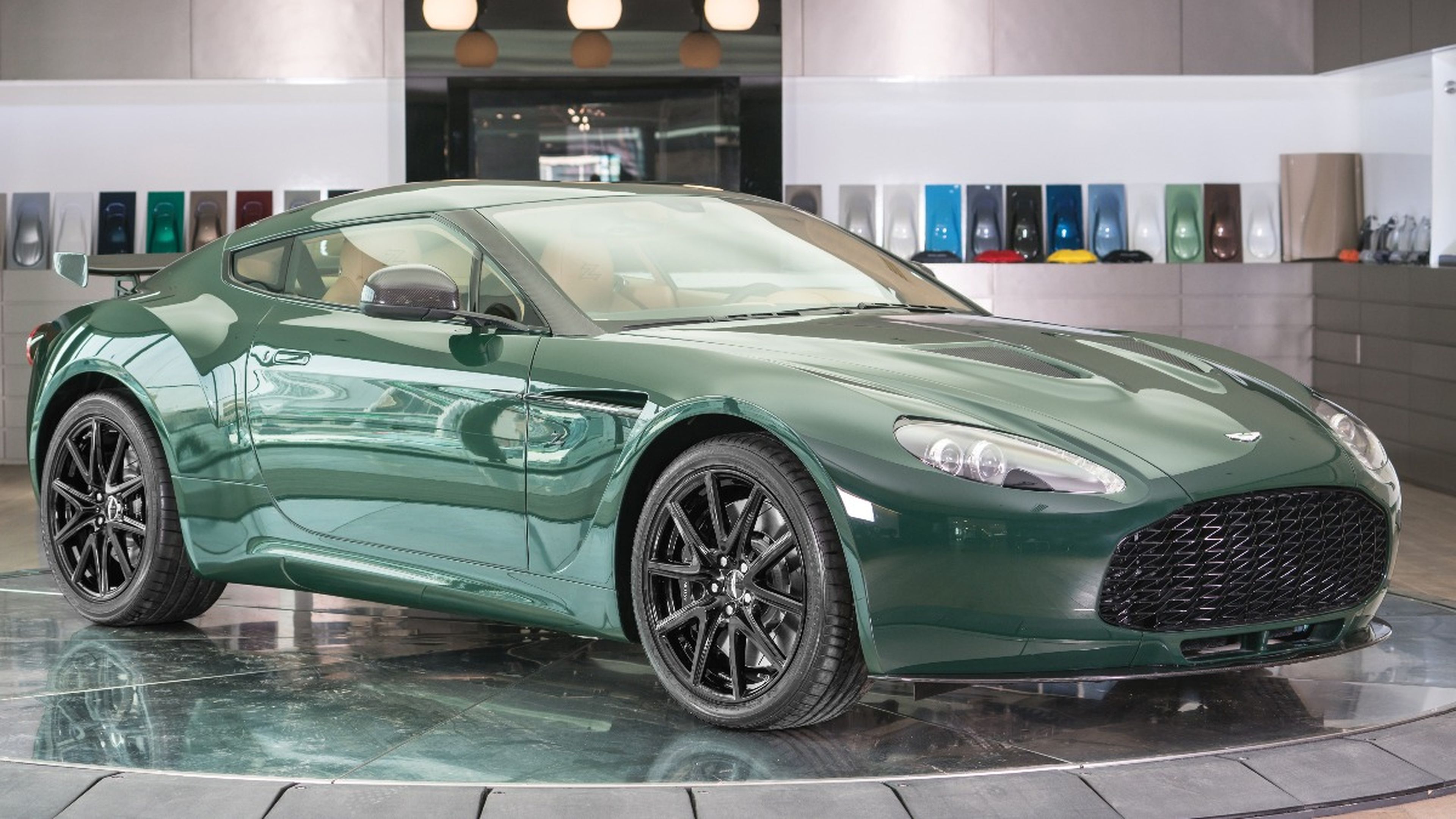 Aston Martin V8 Zagato 2014