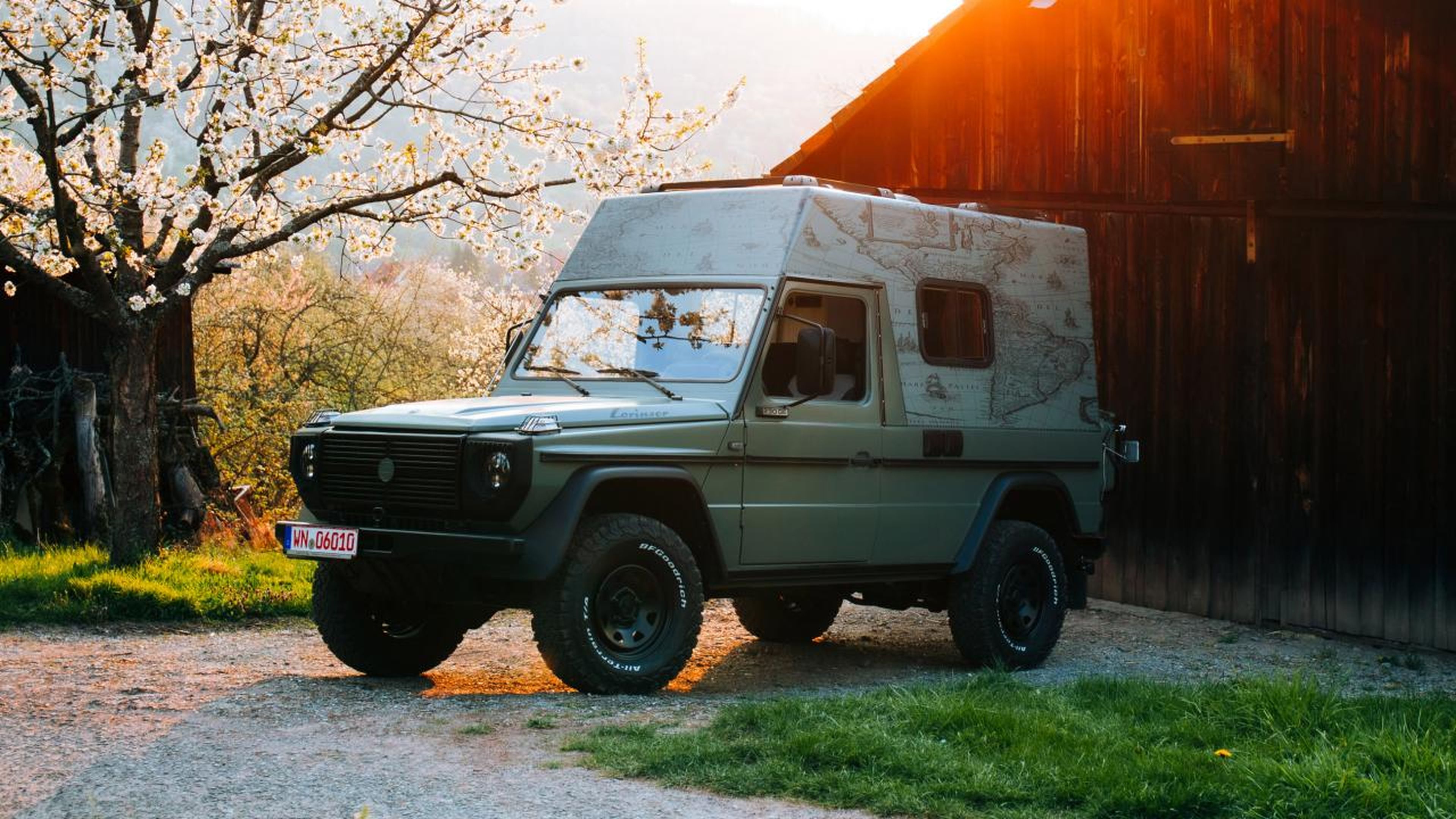 Camper Lorinser: una autocaravana basada en el Puch G-Wagen