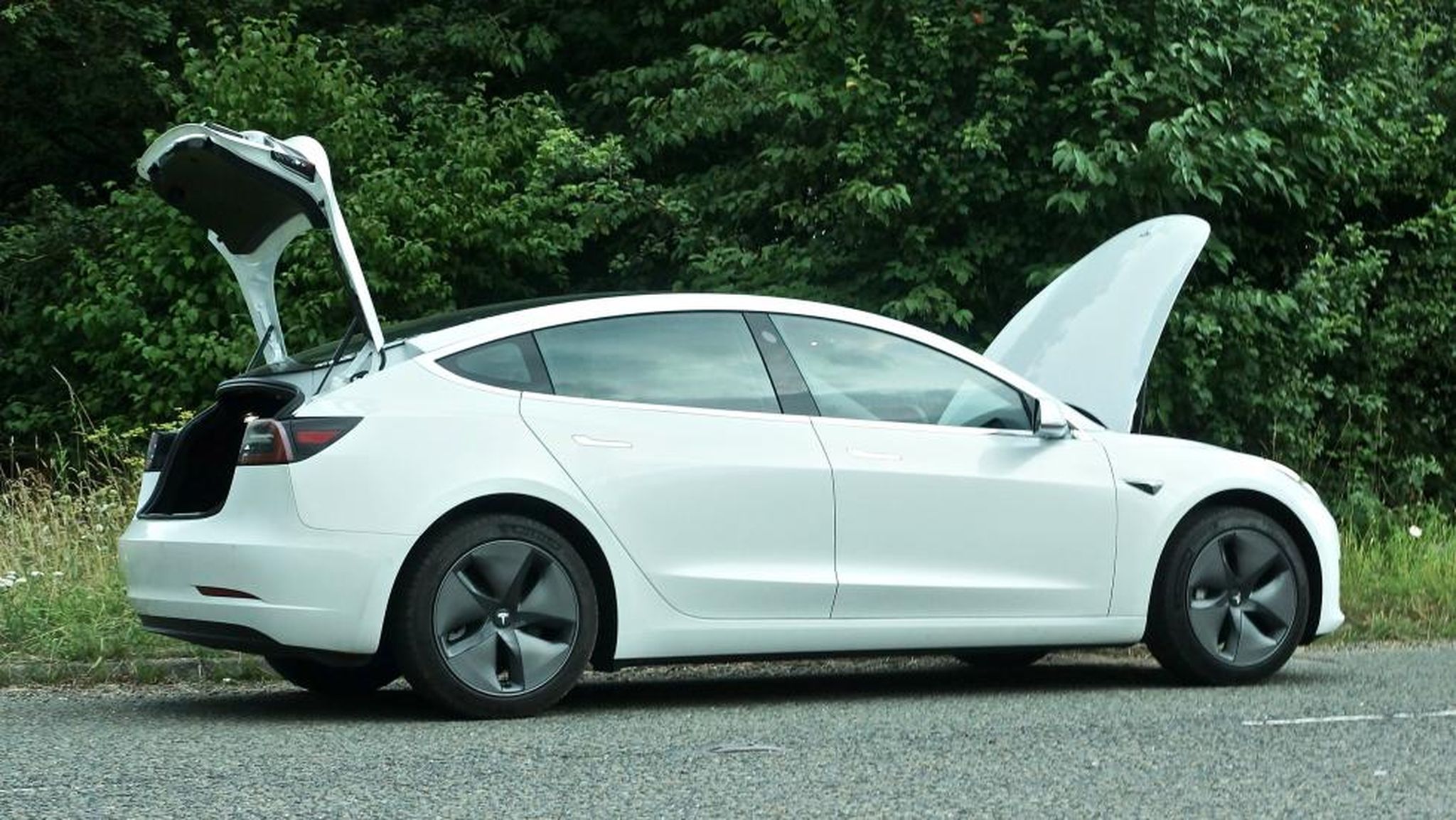 Galería: Tesla Model 3 Autonomía Estándar Plus
