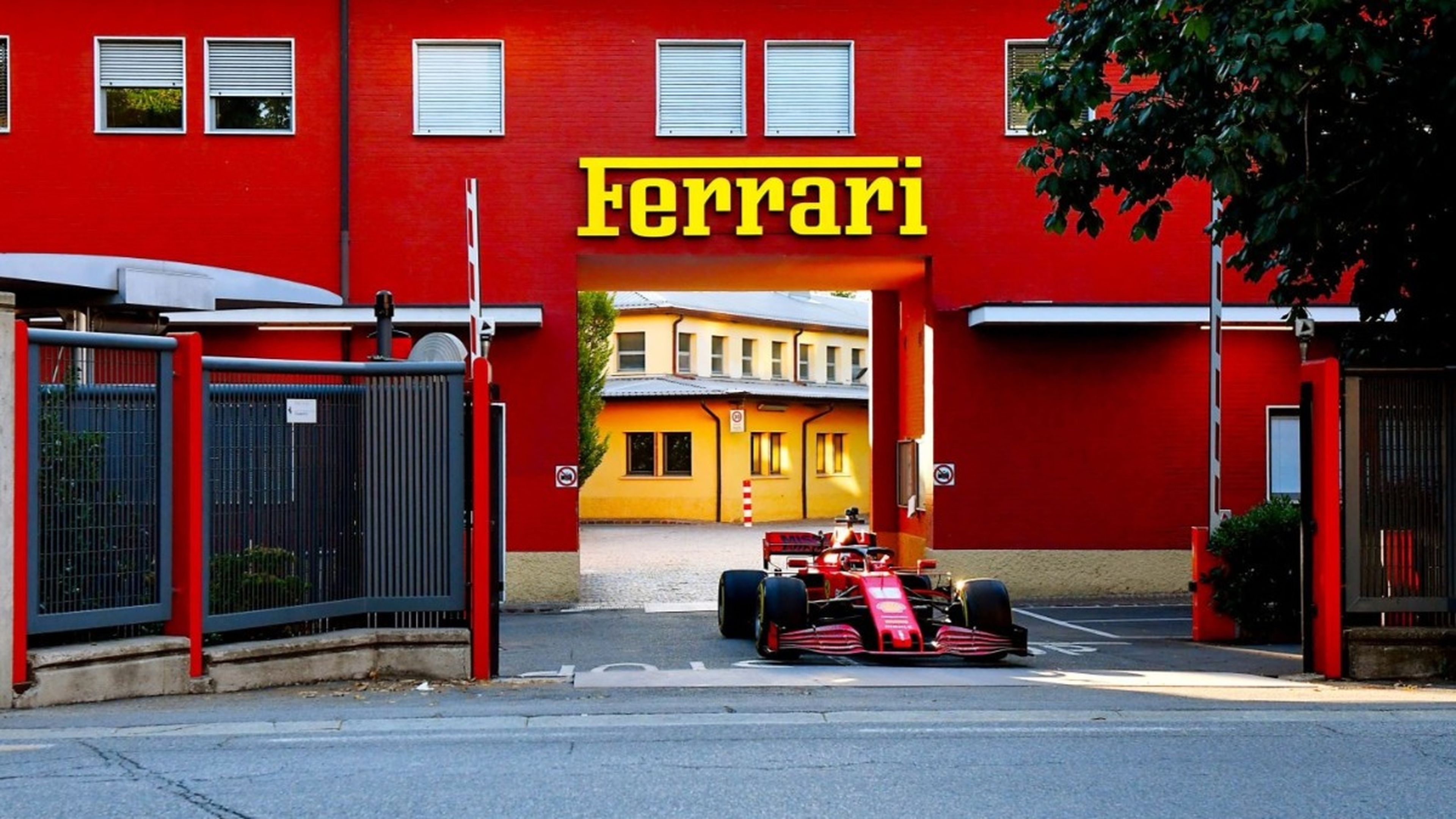 Ferrari Sf1000 charles leclerc Maranello