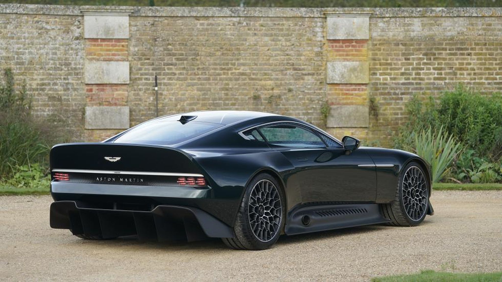 Galería: Aston Martin Victor
