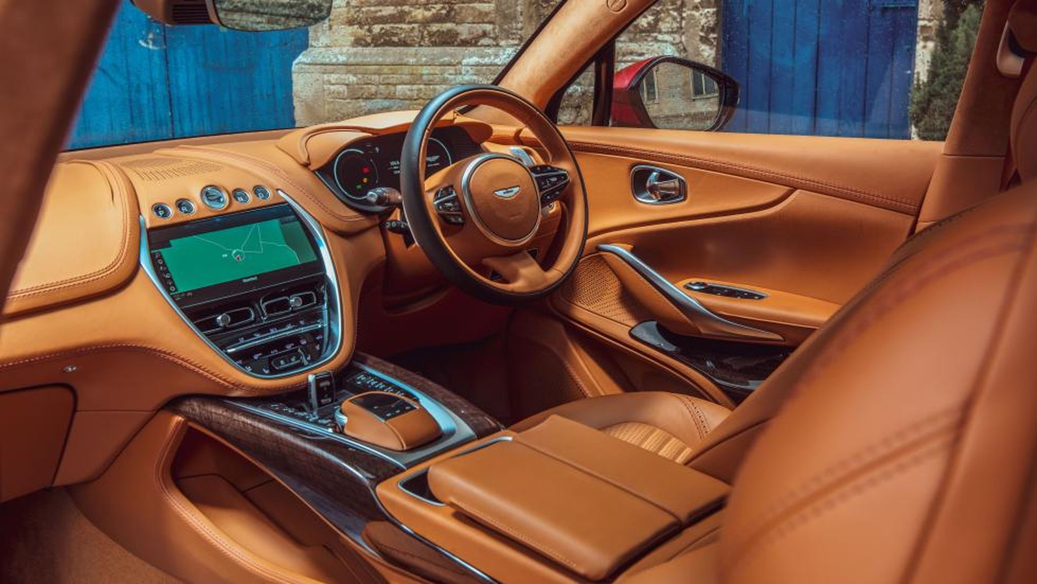 Interior del Aston Martin DBX 2021