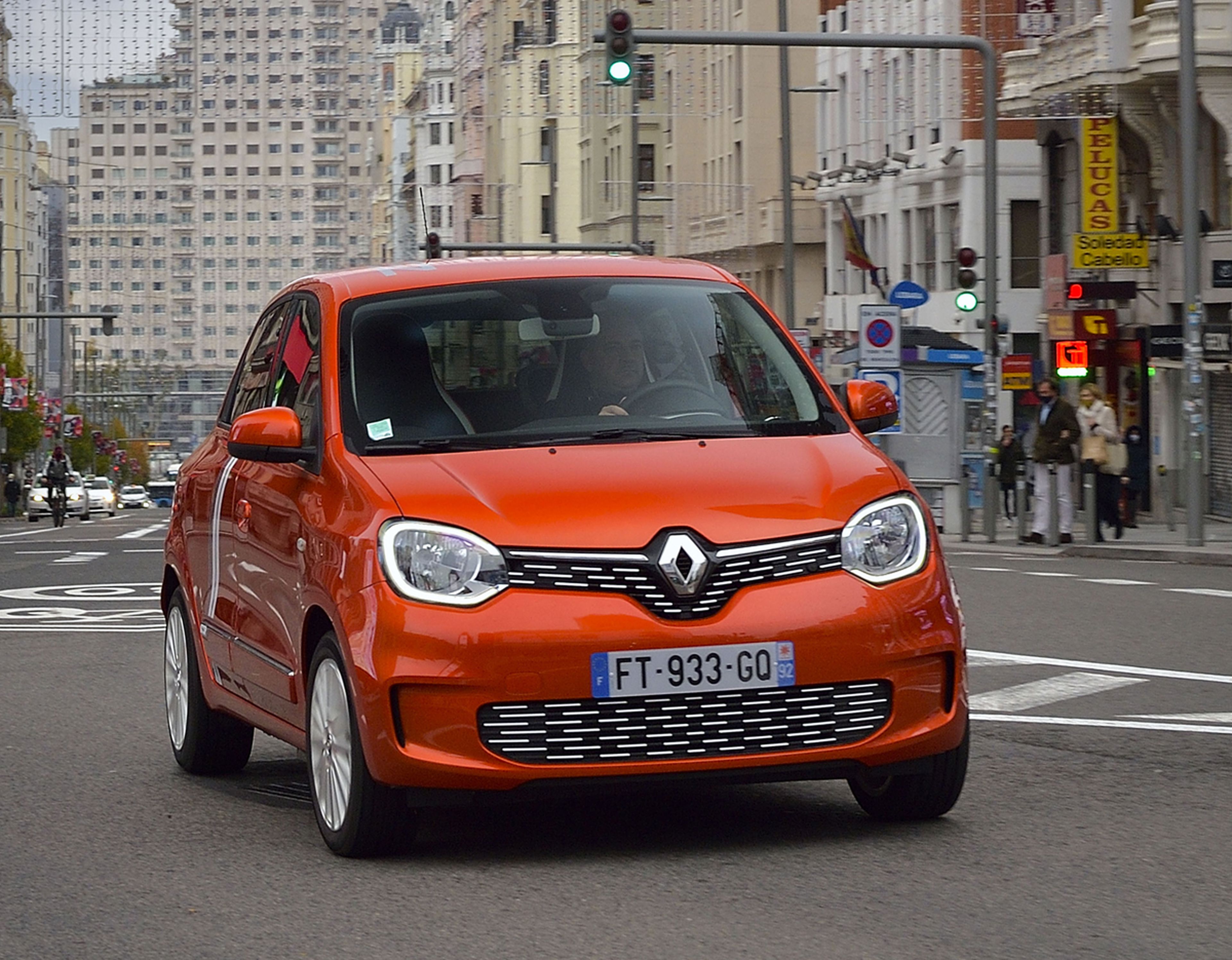 El Renault Twingo E-Tech podría ser uno de los coches de ese 'leasing social'.