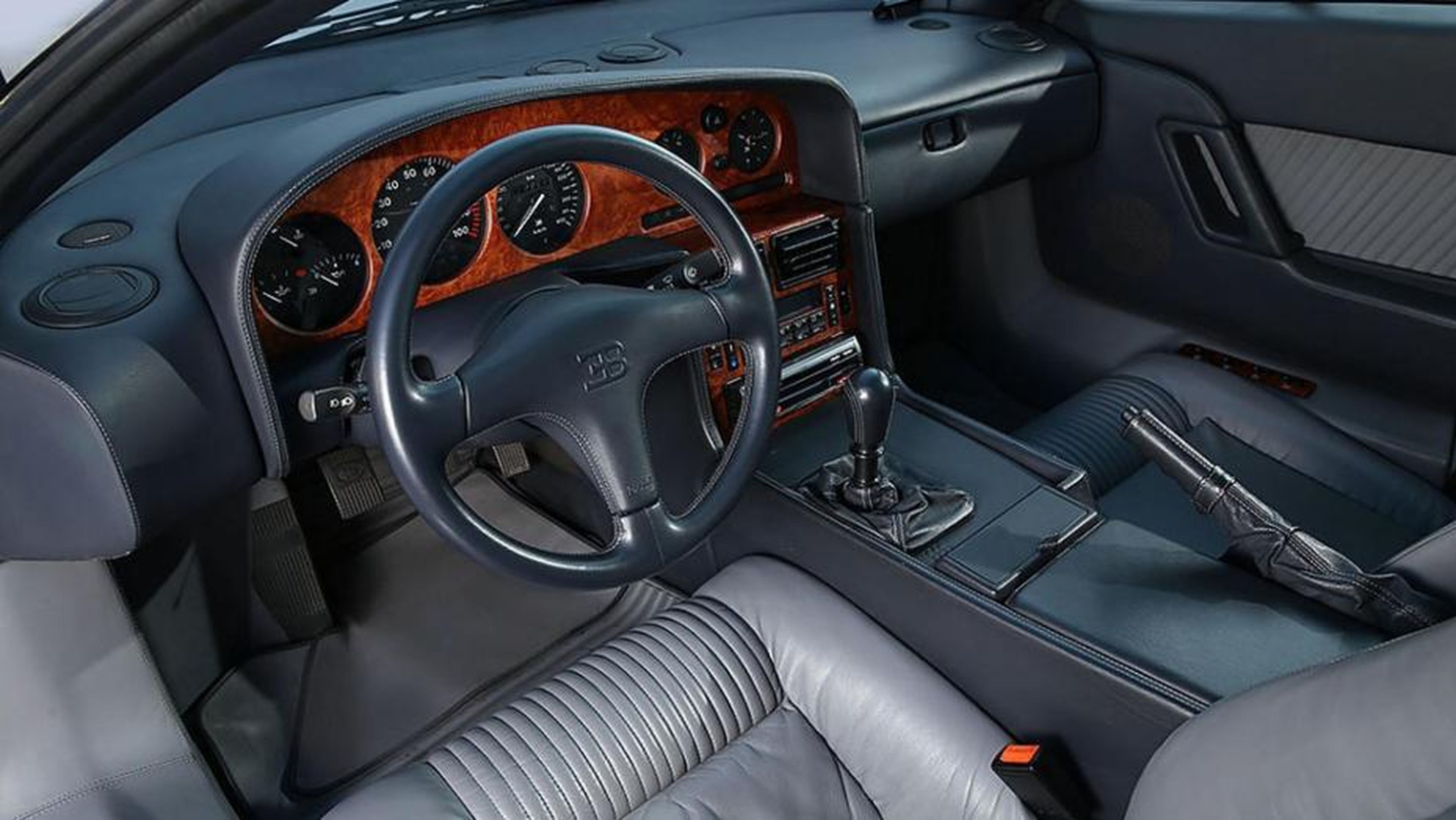 Interior del Bugatti EB110