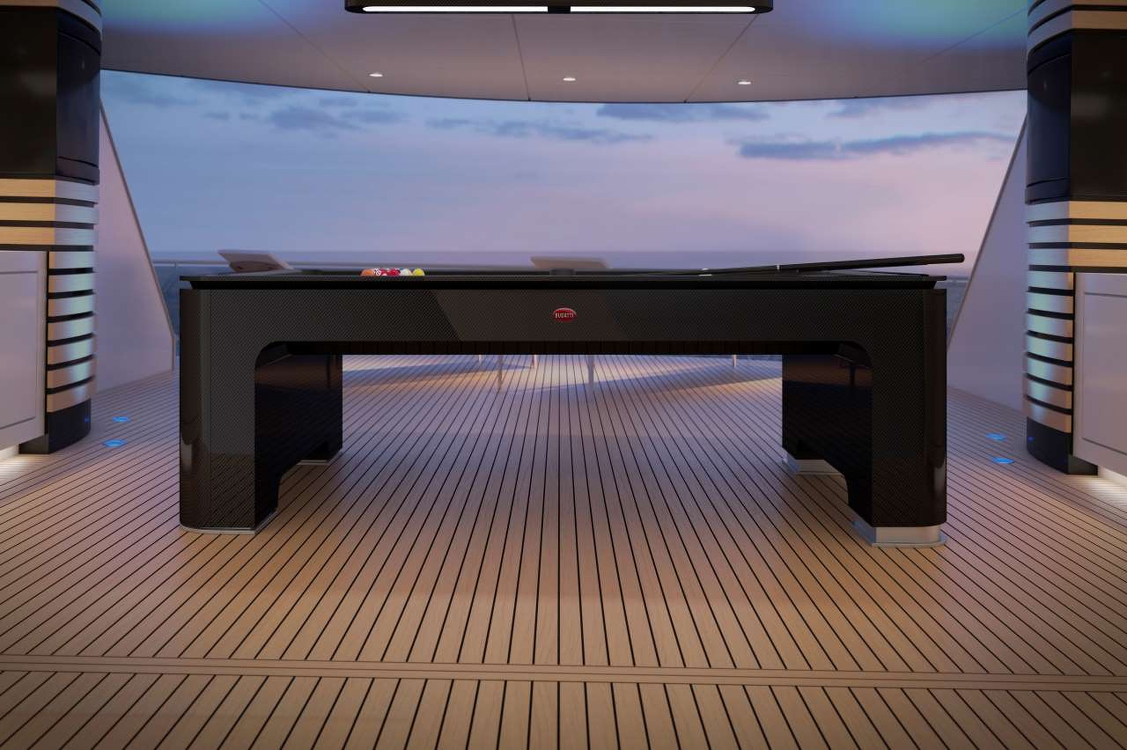 mesa de billar Bugatti en un yate