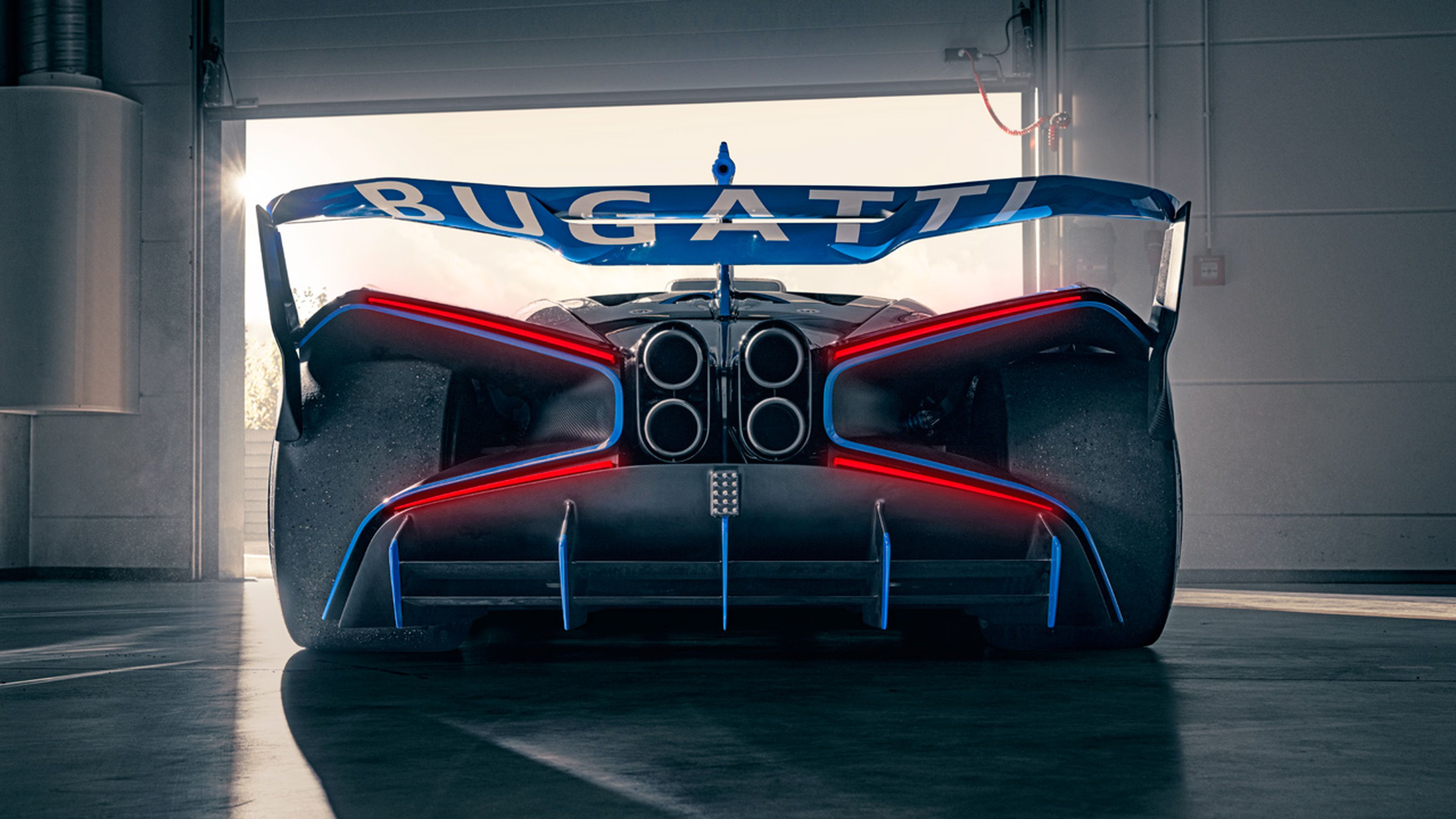 Trasera del Bugatti Bolide 2021