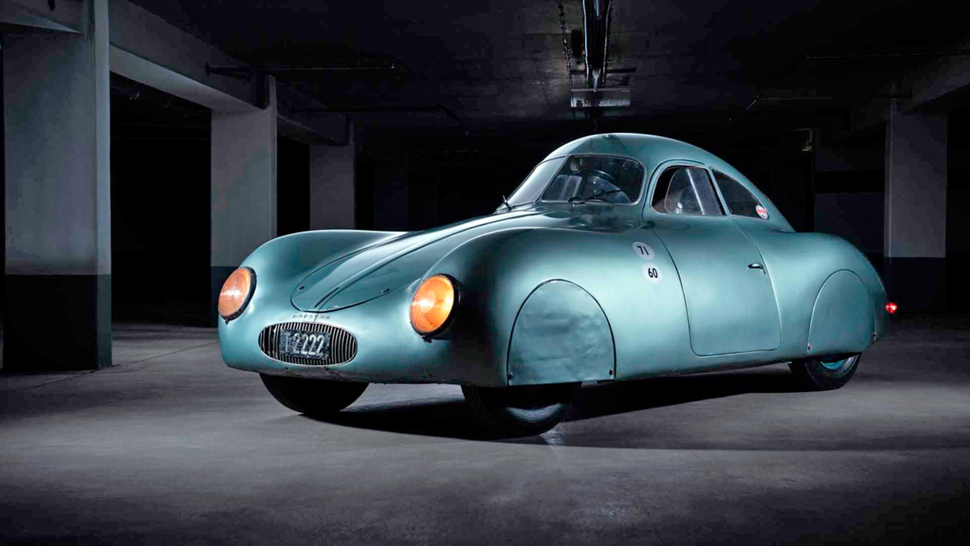 El Porsche Type 64 de 1939. Foto: RM Sotheby's
