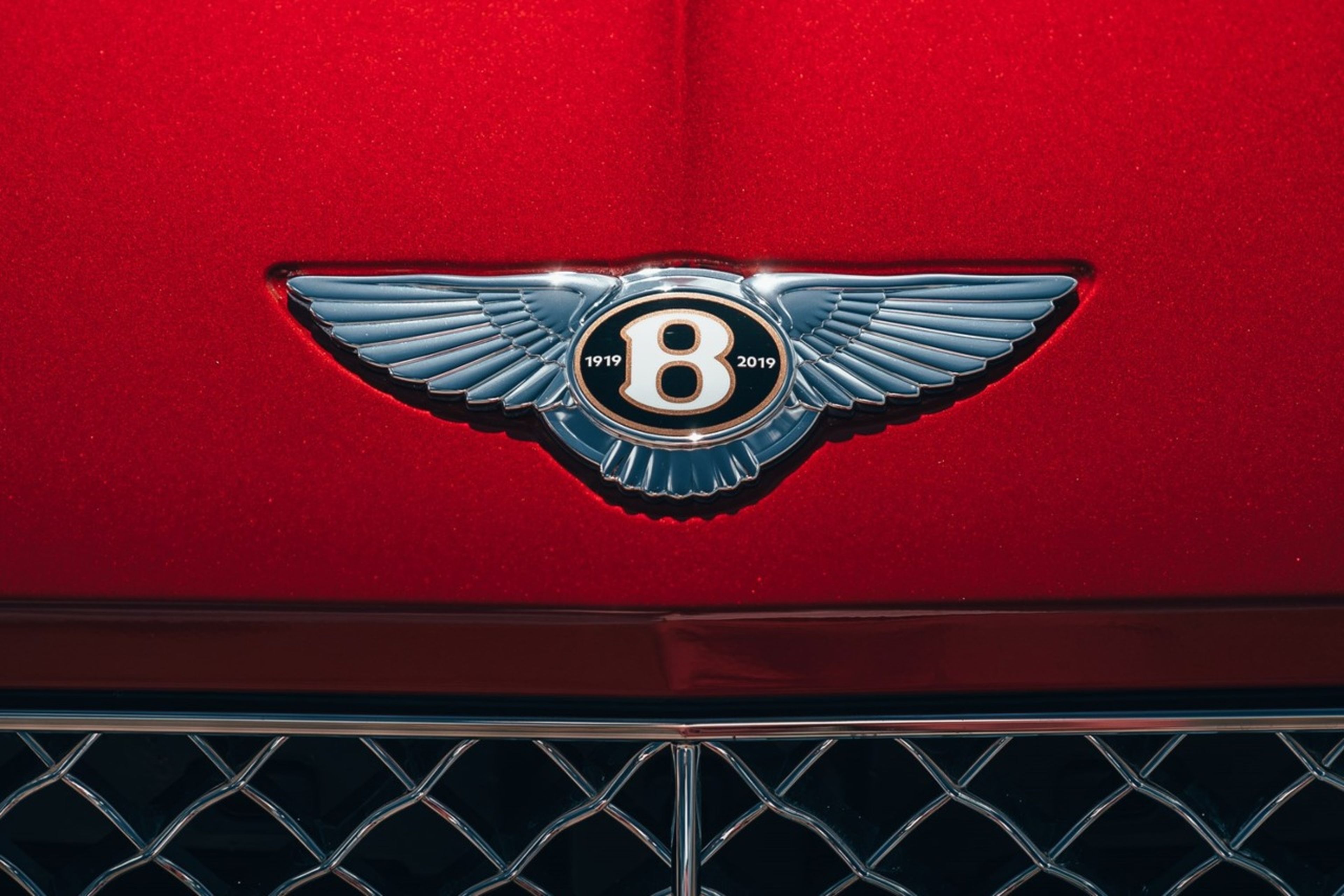 Frikadas Bentley logo