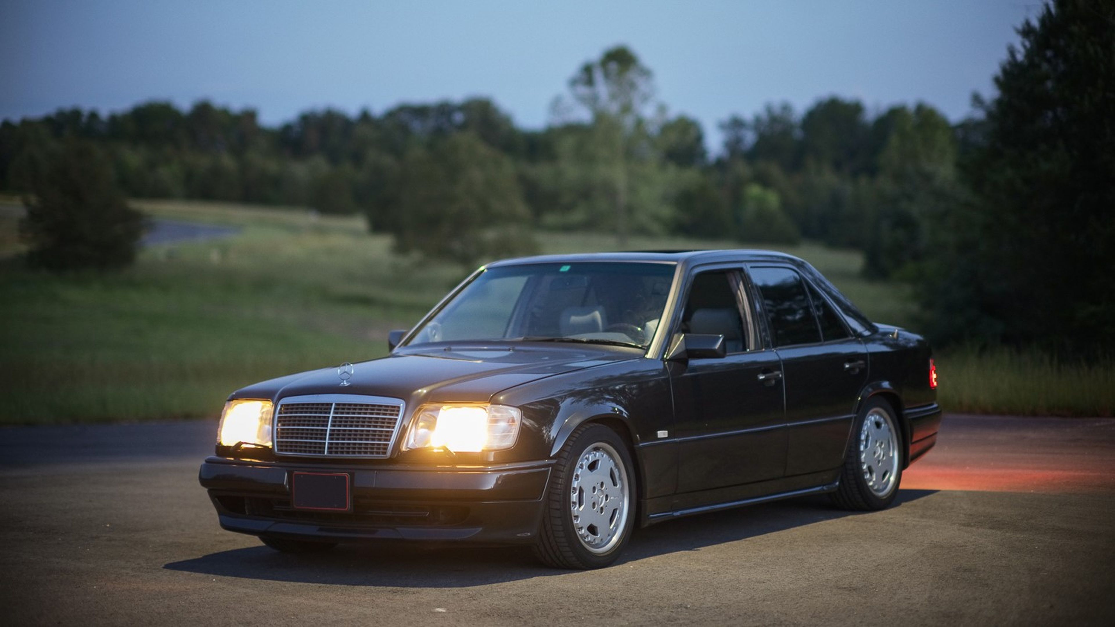 Mercedes-Benz 400 E 4.2 AMG Stage III