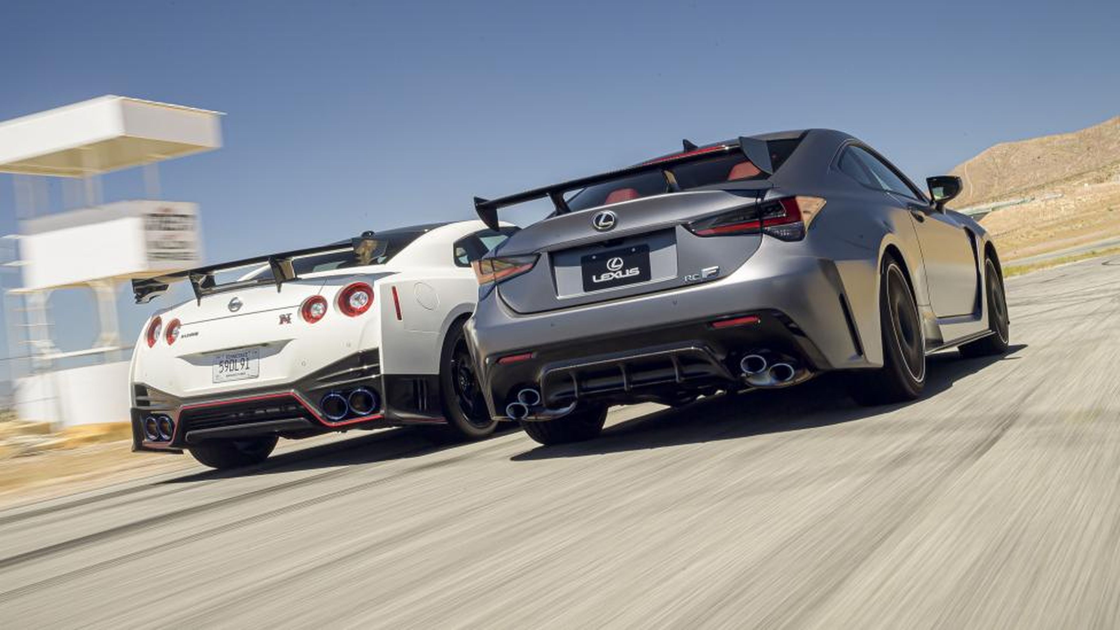 Nissan GT-R y Lexus RC-F