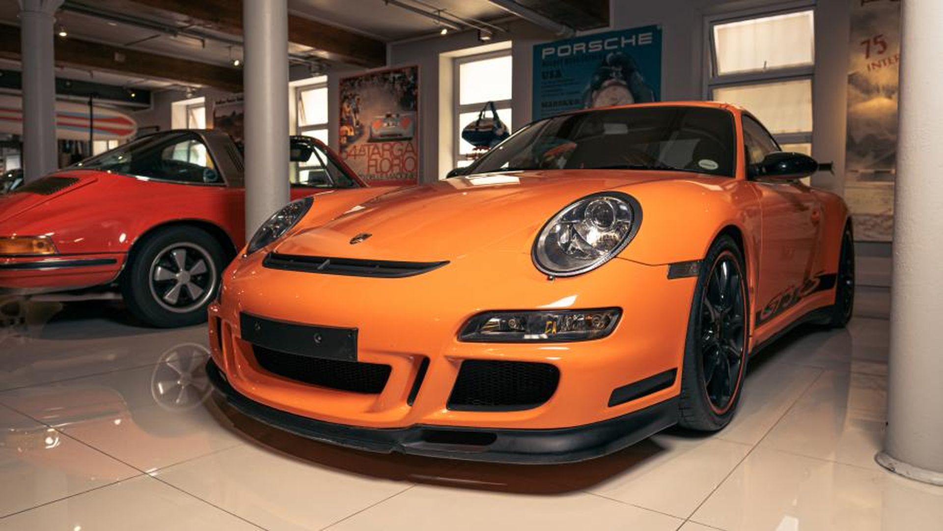 Colección Porsche Michelle