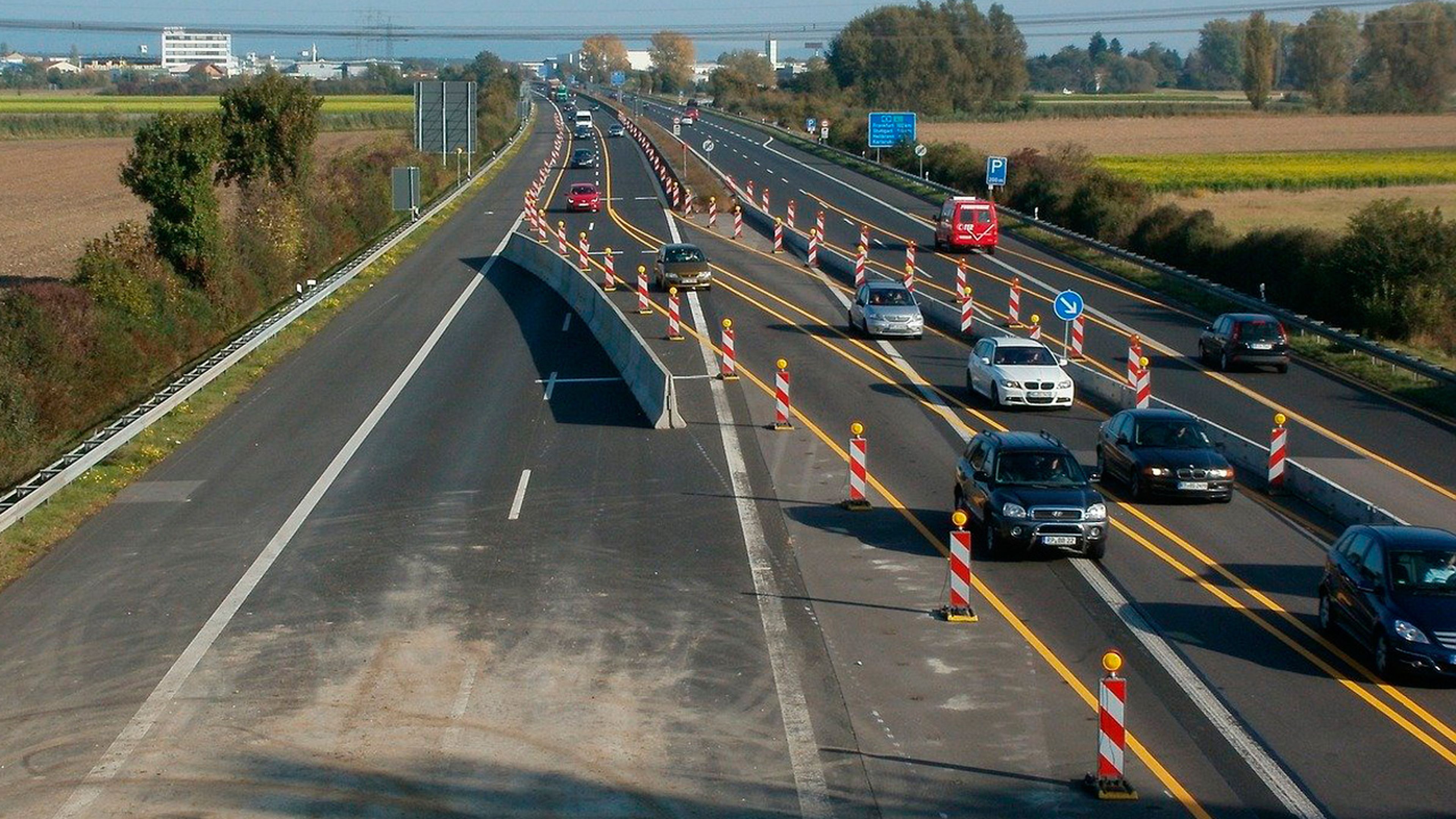 Obras en una autopista alemana o autobahn