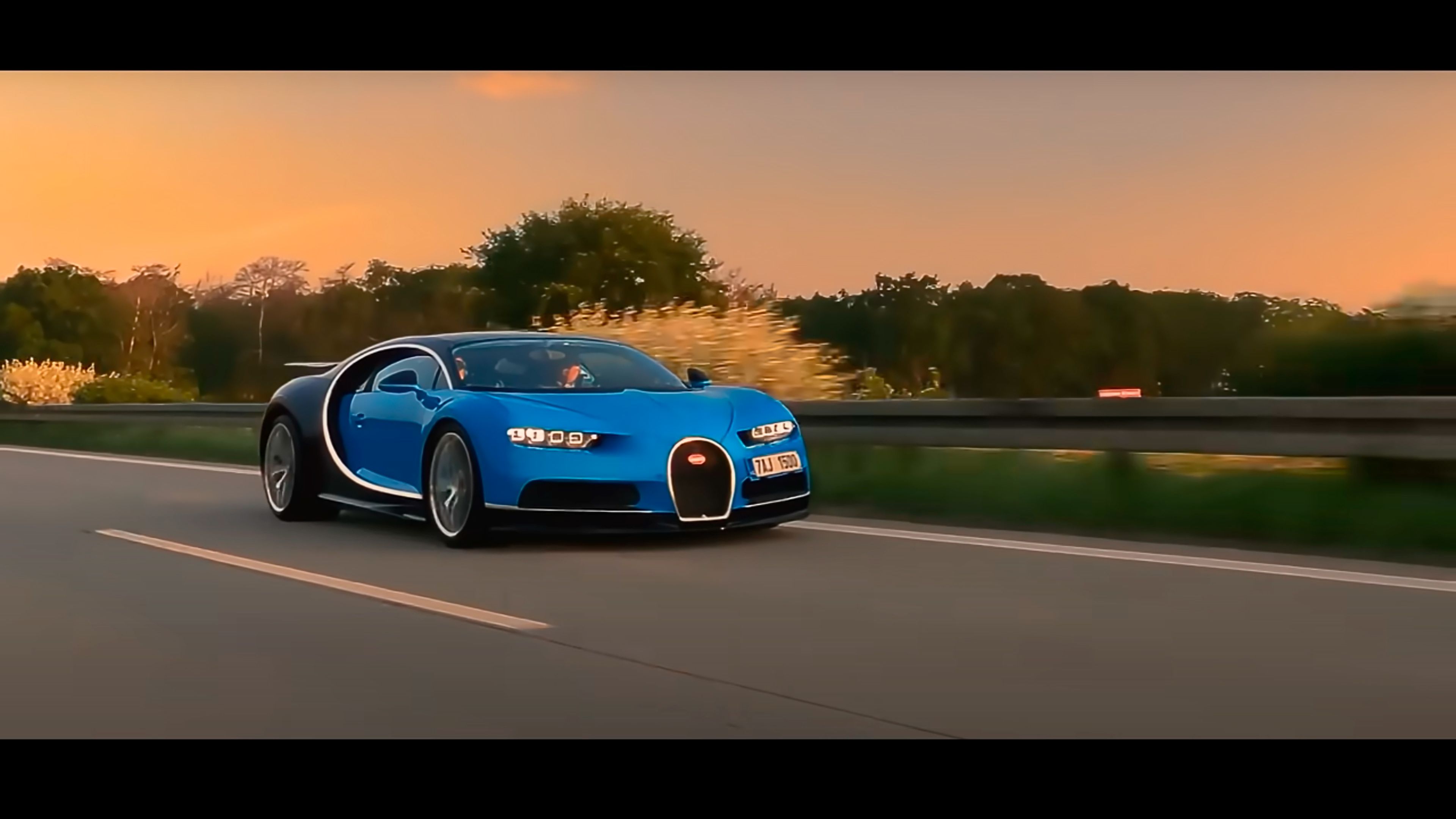 Bugatti Chiron de Radim Passer en la Autobahn.