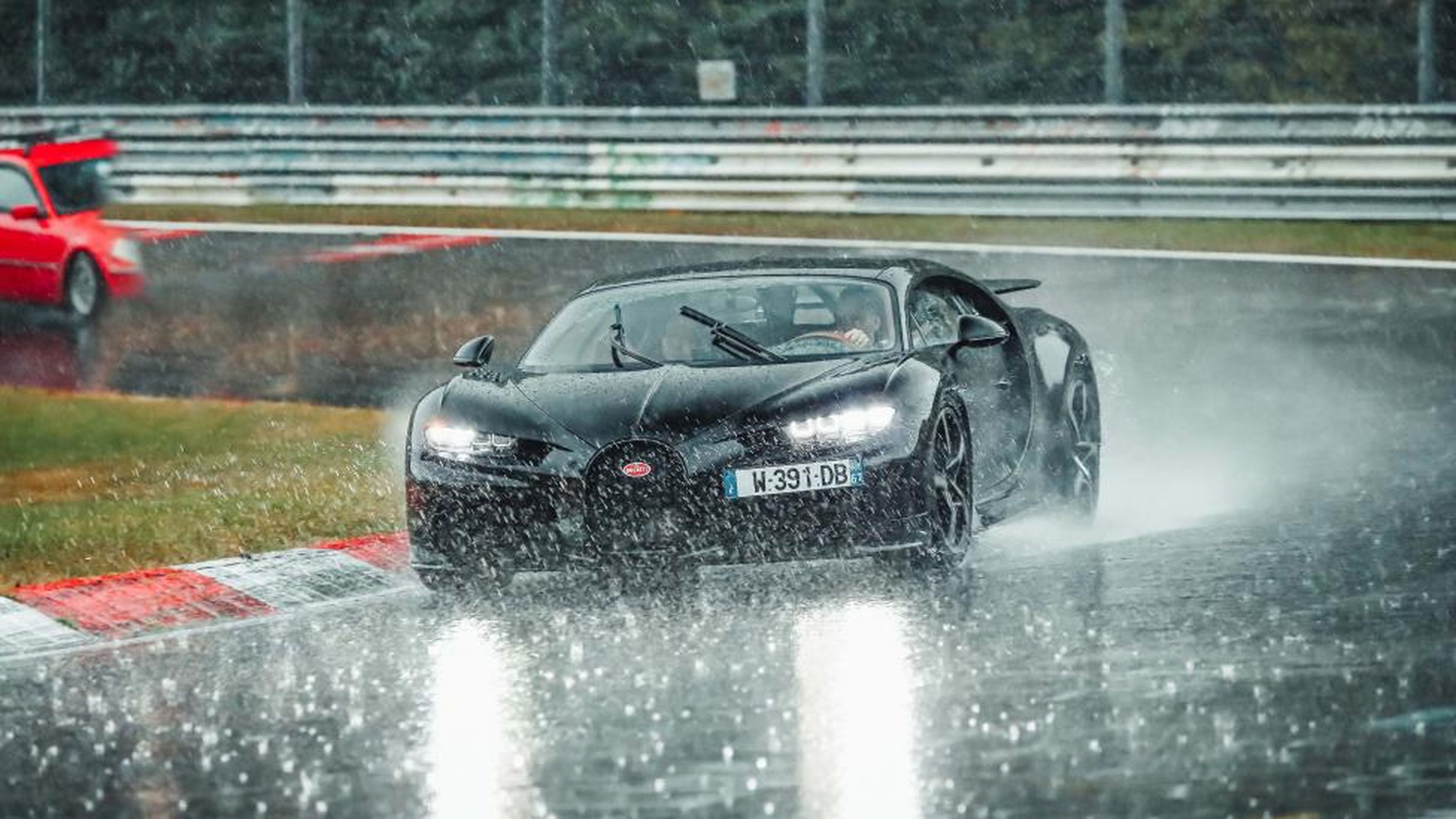 Bugatti Chiron Super Sport corriendo en Nürburgring