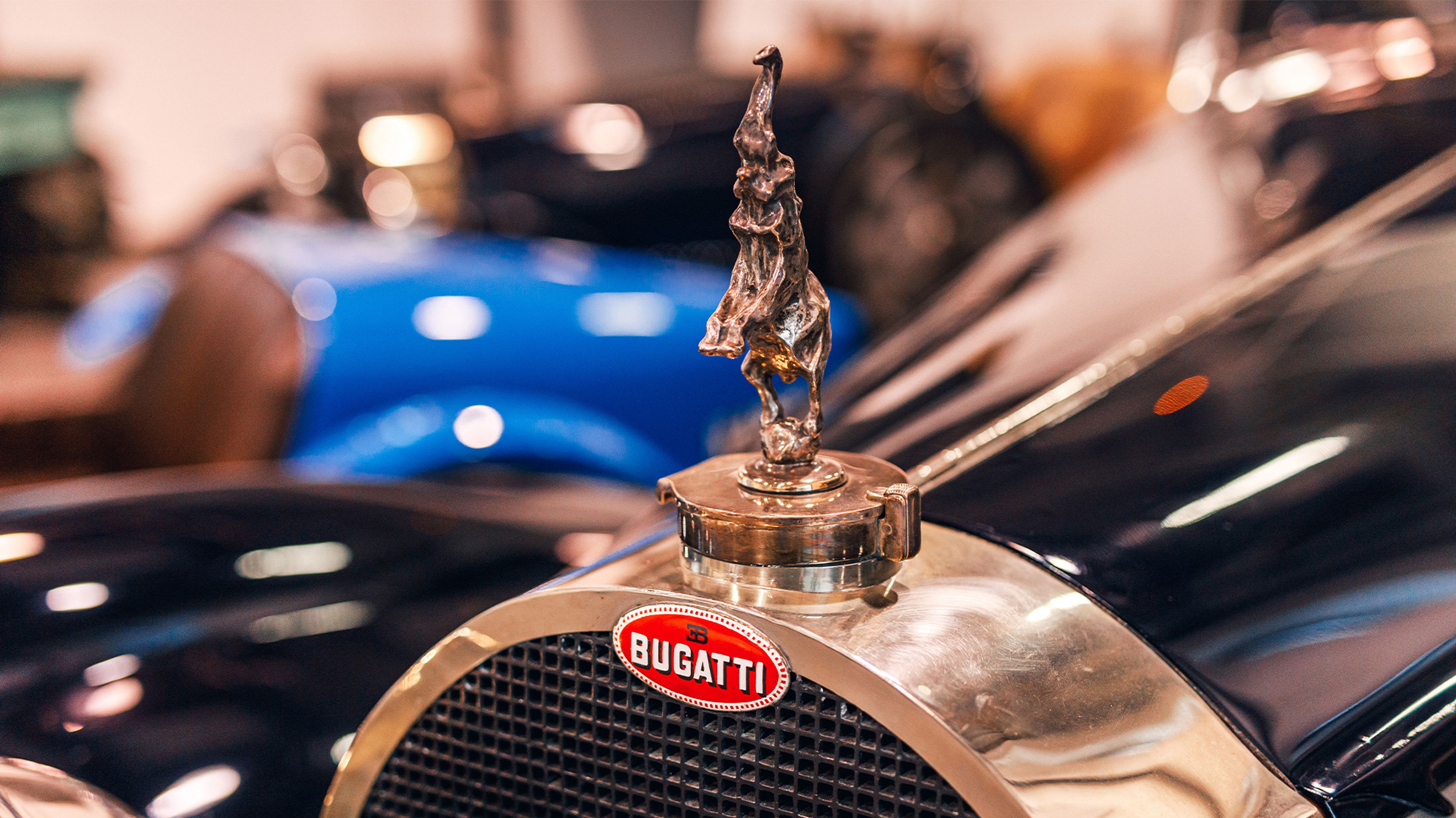Insignia de Bugatti en uno de sus clásicos.
