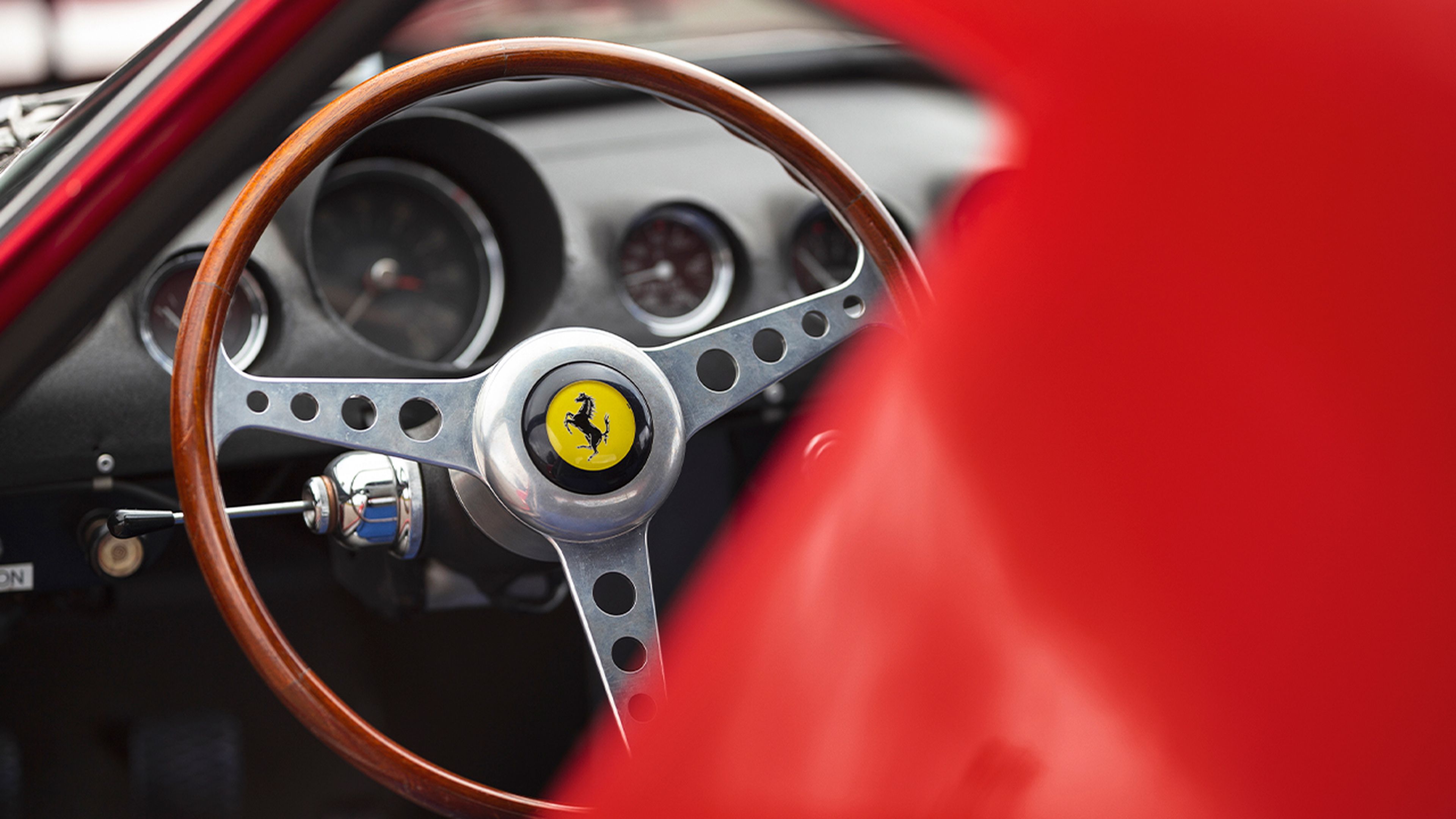 Ferrari 250 GTO subastado por RM Sothesby's.