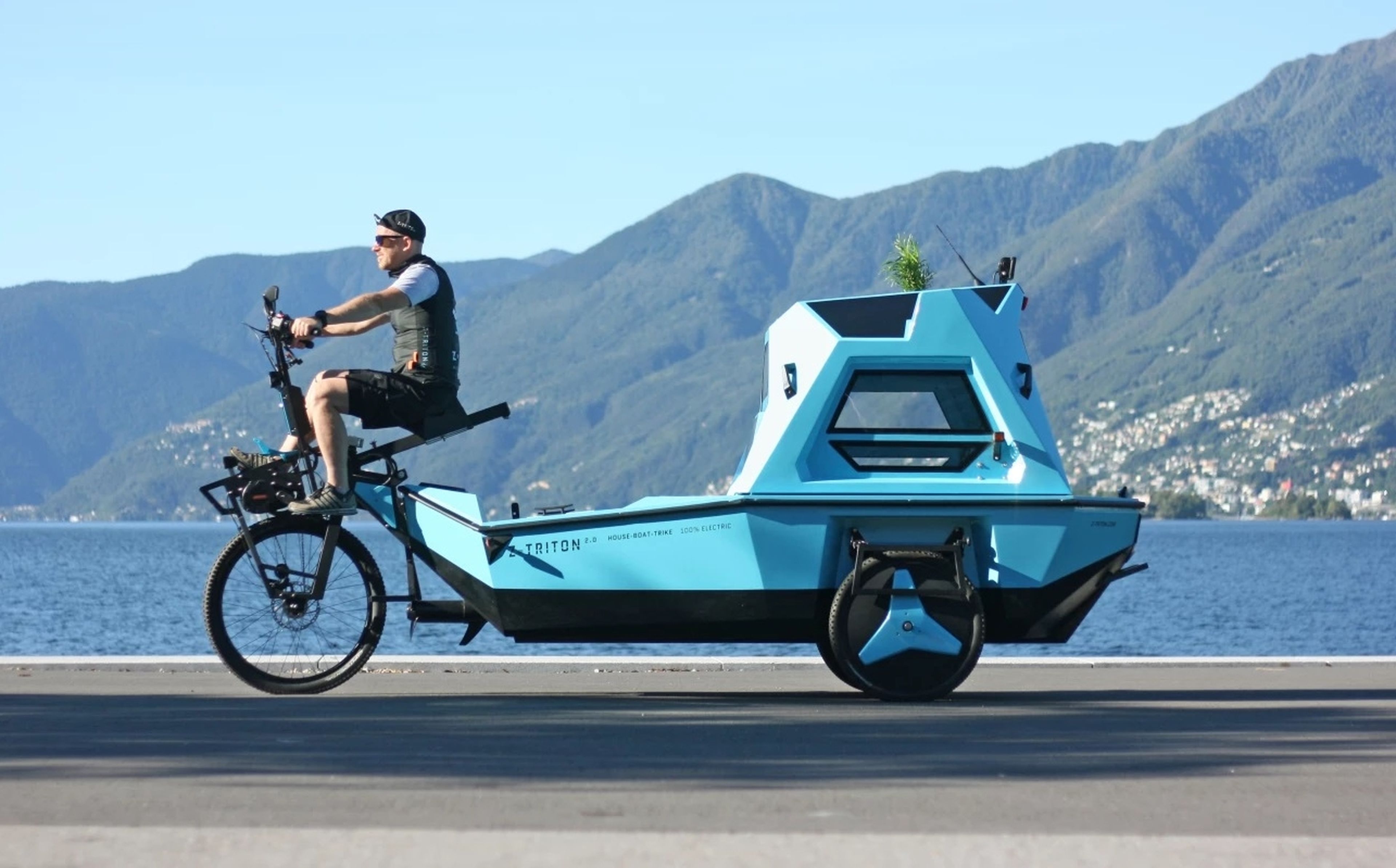 La barcocicleta, ya a la venta: caravana, barco y bicicleta, todo en uno