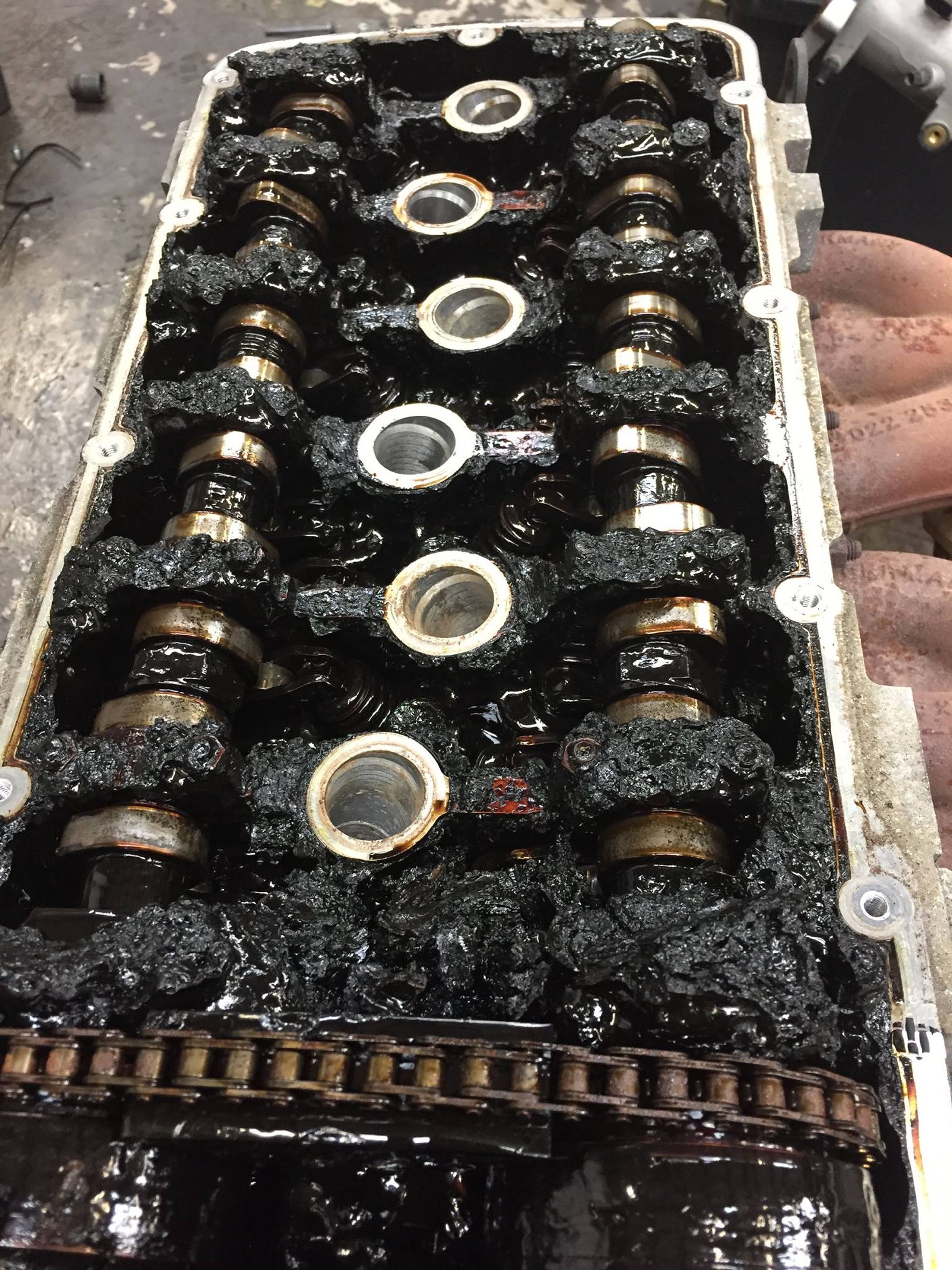 motor Audi TT quemado