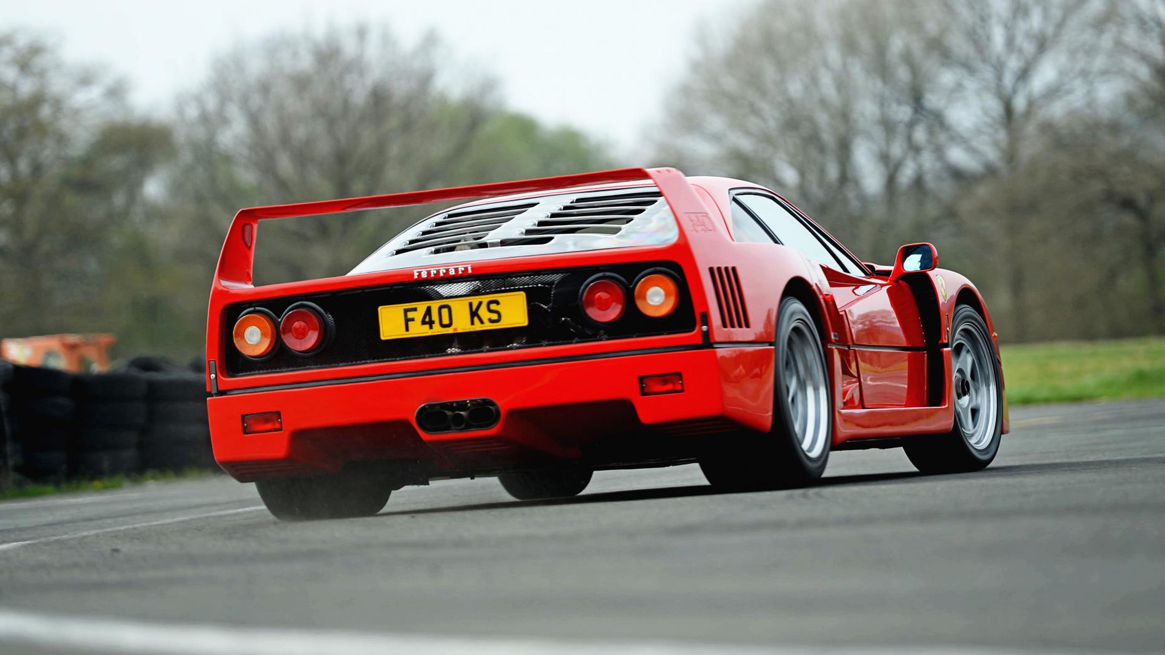 Ferrari F40, uno de los grandes deportivos de la marca.