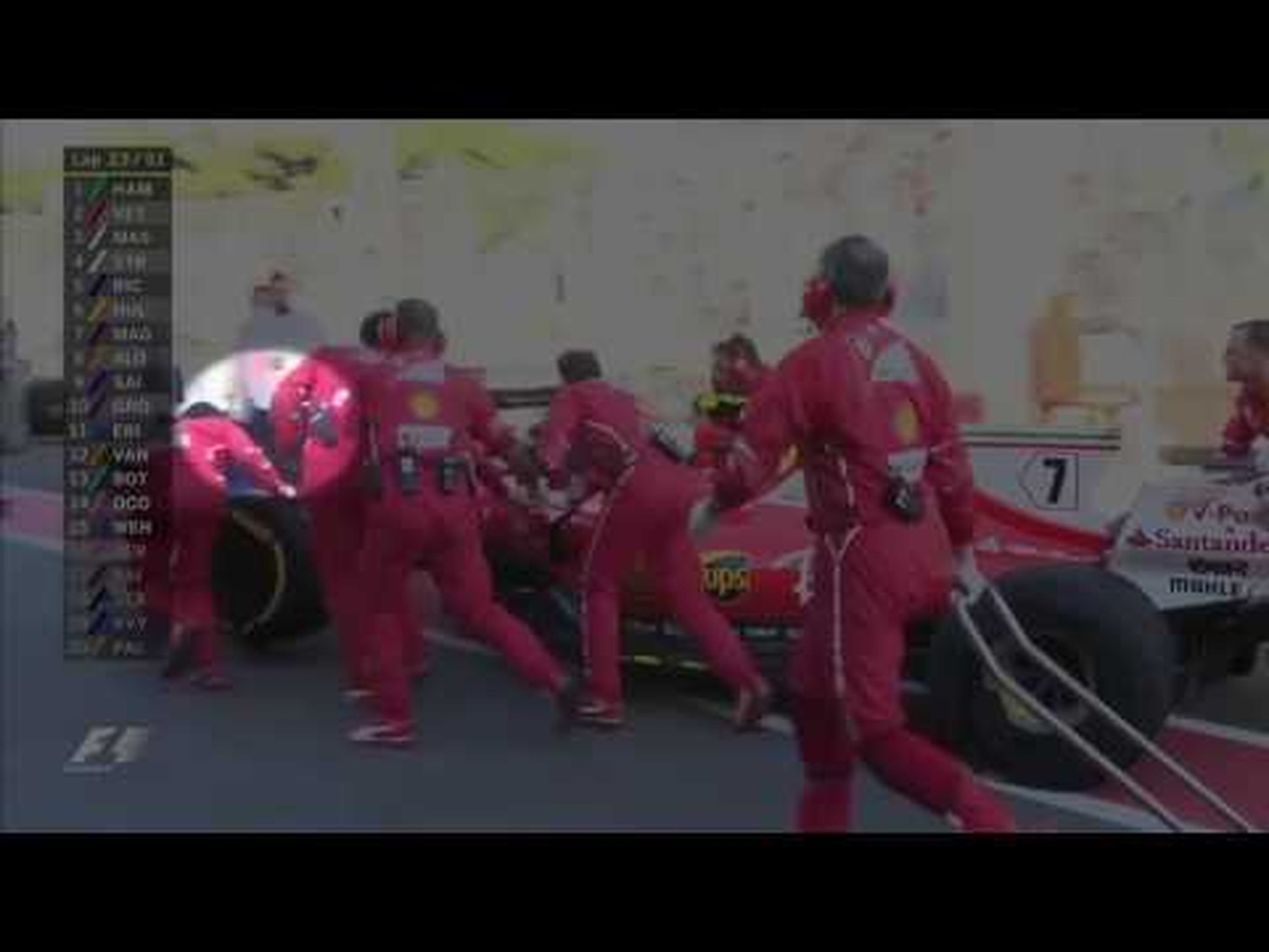Baku 2017 Kimi Räikkönen Freaking Out because of missing Steering Wheel - Actual Footage
