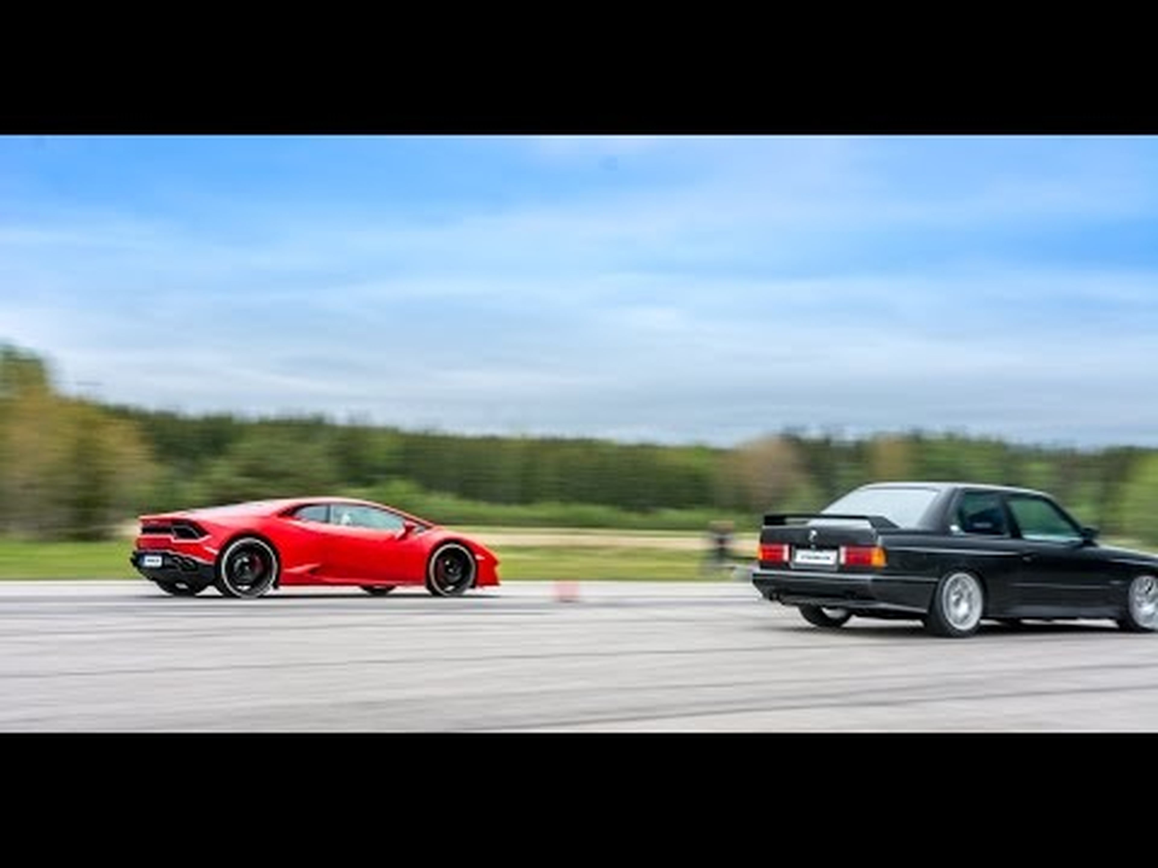 Drag race: BMW M3 V10 vs Lamborghini Huracán LP580-2