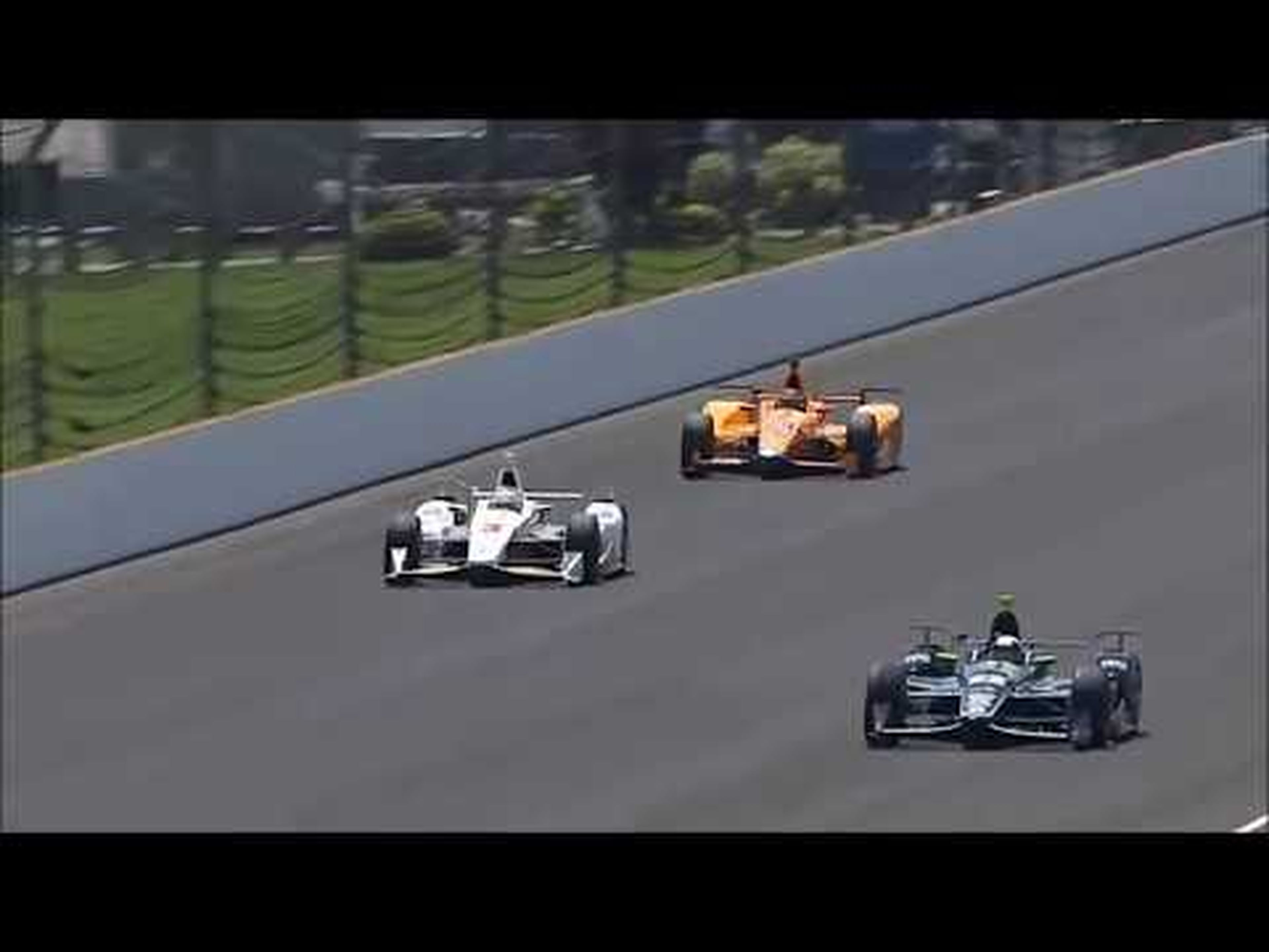 IndyCar 500 Fernando Alonso Double Overtakes