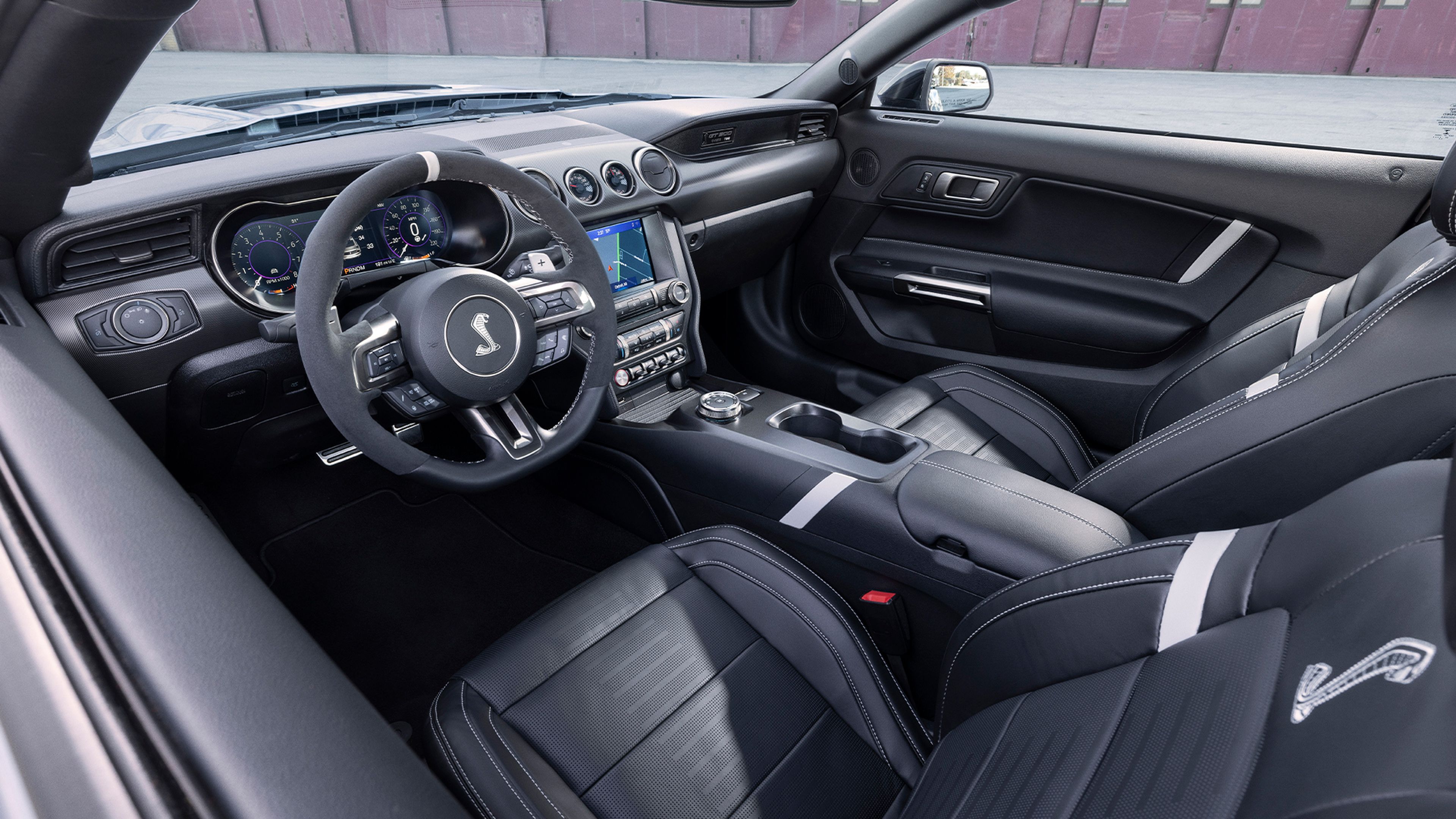 Interior del Ford Mustang Shelby GT500.