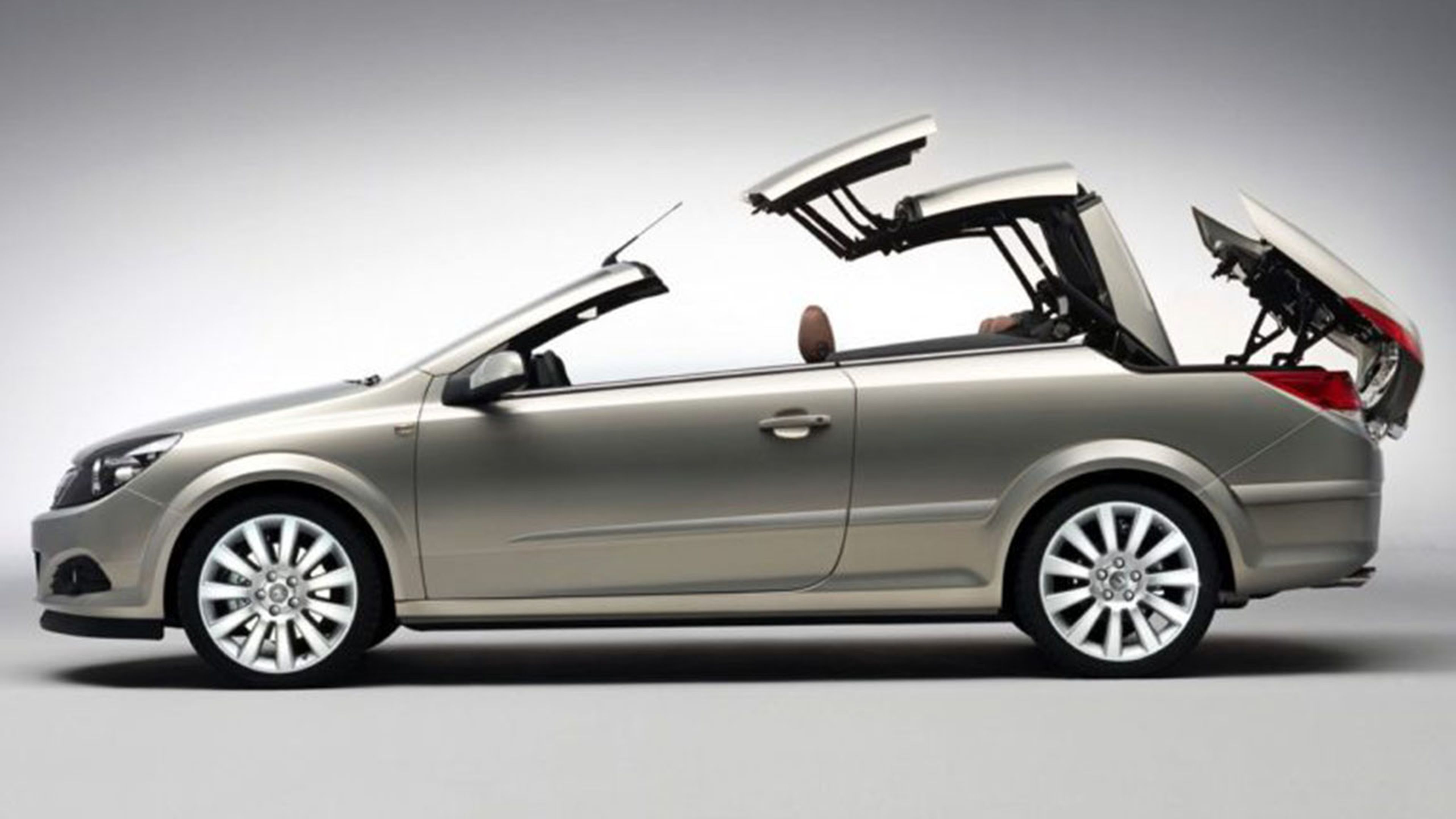 Opel Astra TwinTop.