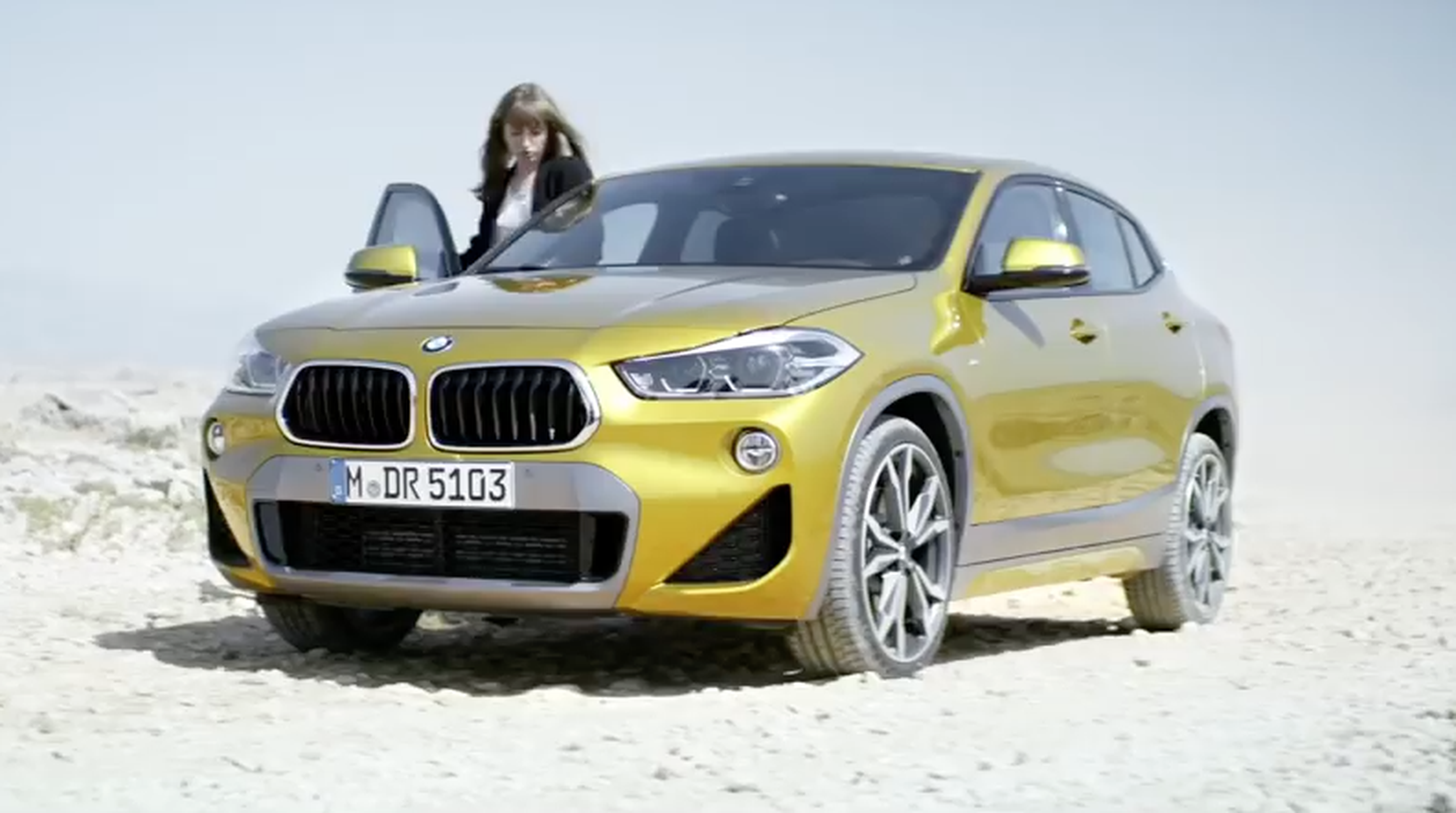 VÍDEO: El BMW X2, por primera vez ¡en movimiento! [TG]