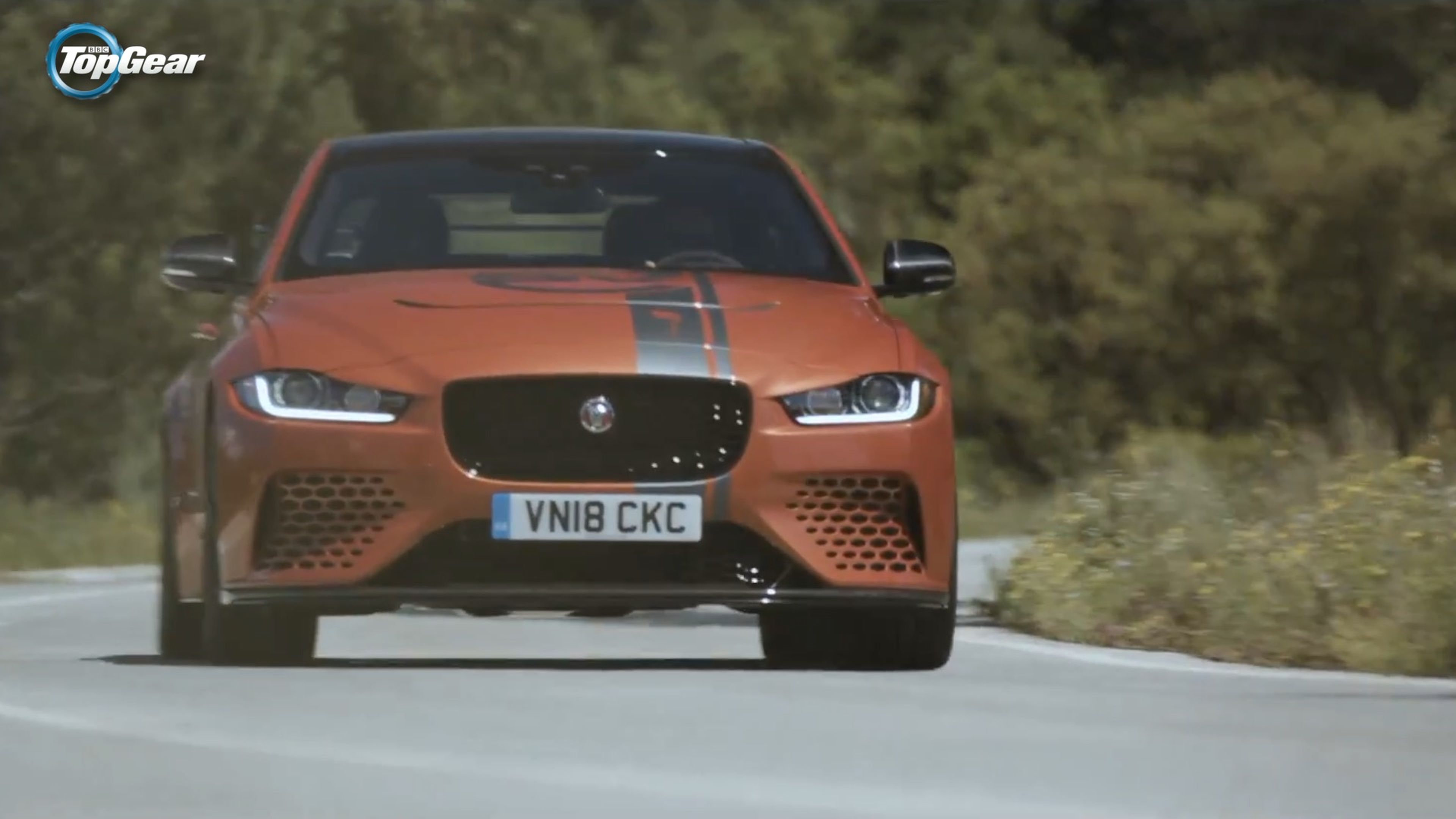 VÍDEO: Jaguar XE SV Project 8, lo más loco que han hecho [TG]