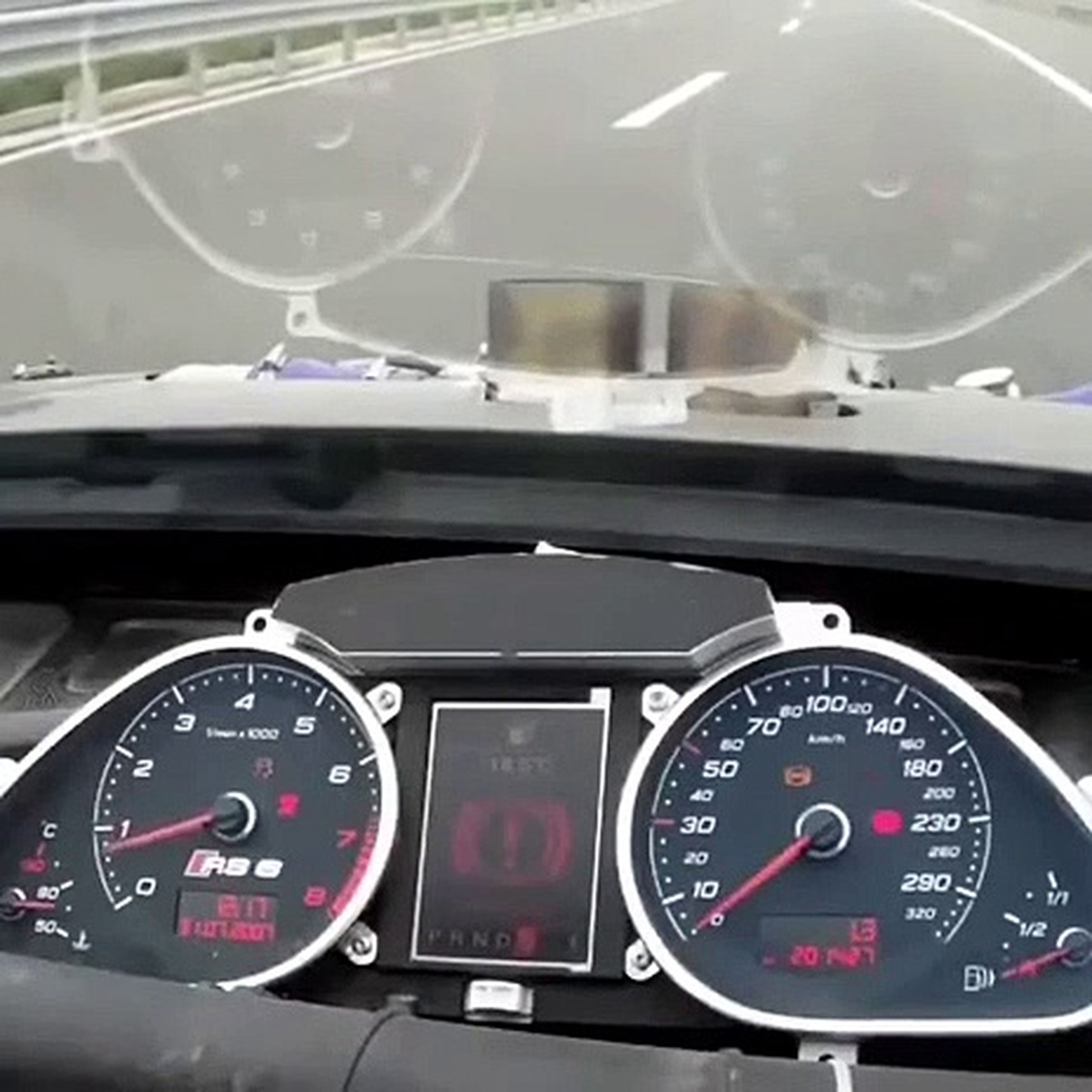 VÍDEO: si metes un motor de un Audi RS6 en un Volkswagen Golf MkIV pasa esto