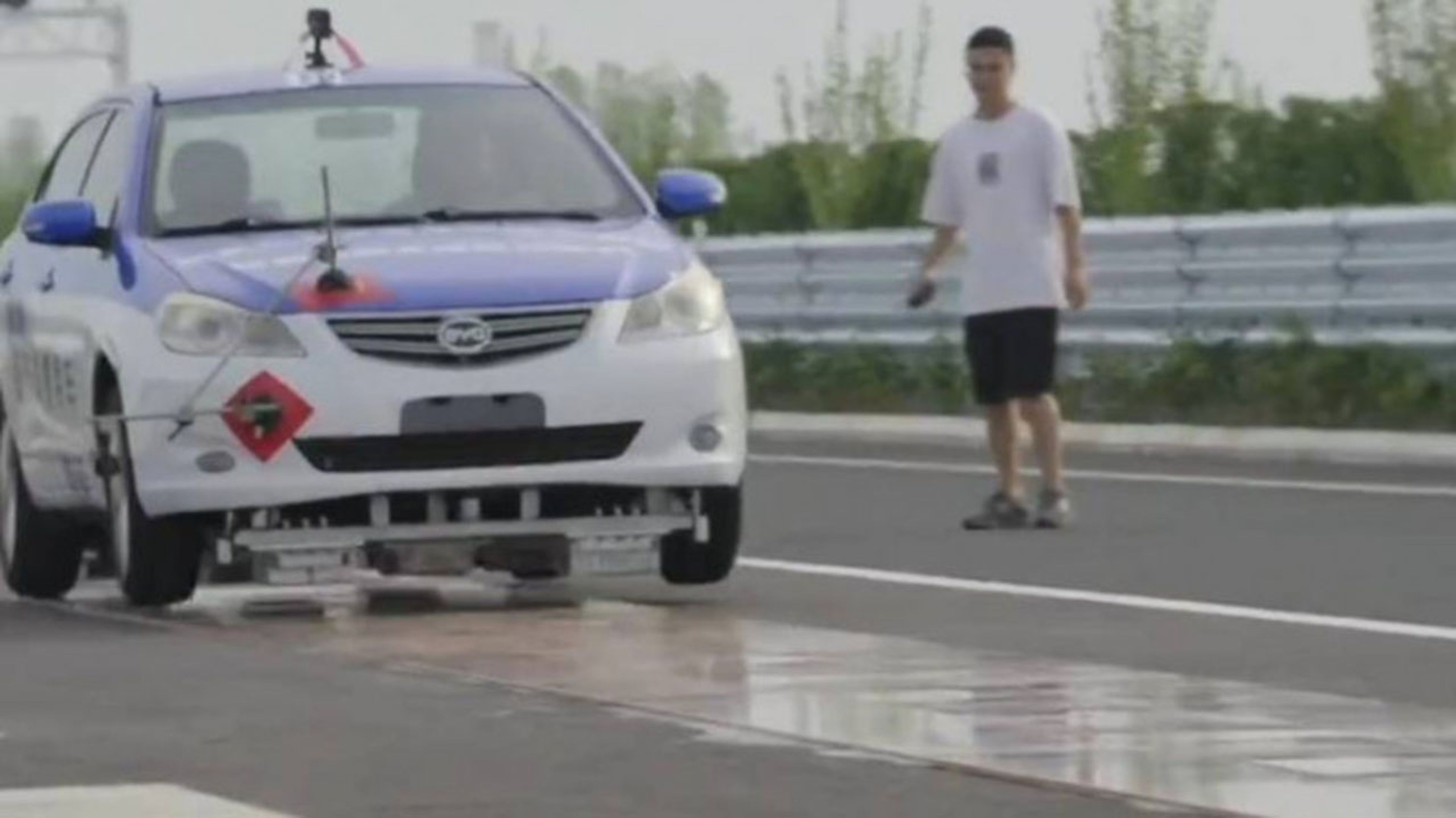 coches que levitan en China