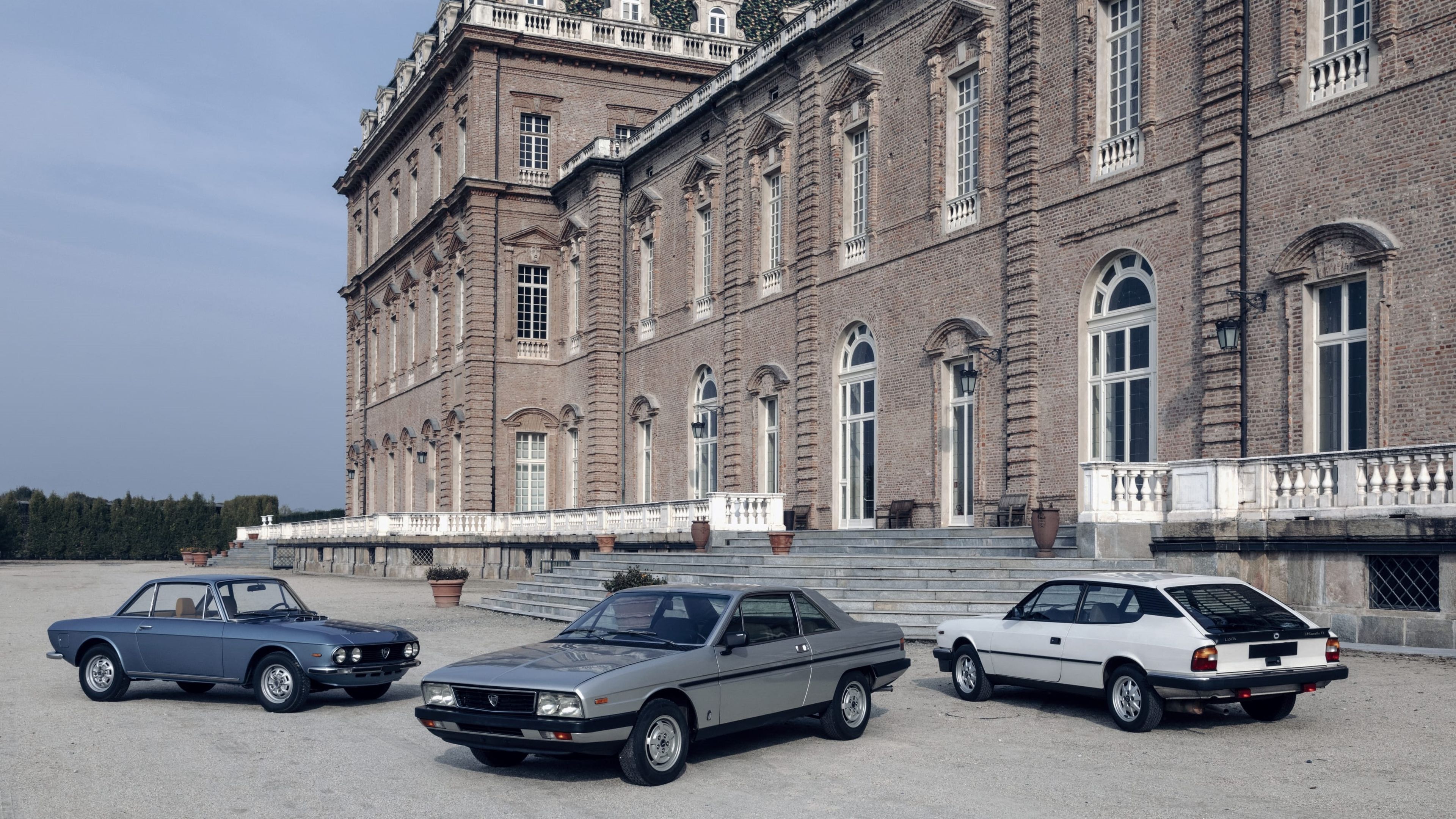 De izquierda a derecha: Lancia Fulvia Coupé, Gamma Coupé y Beta HPE.