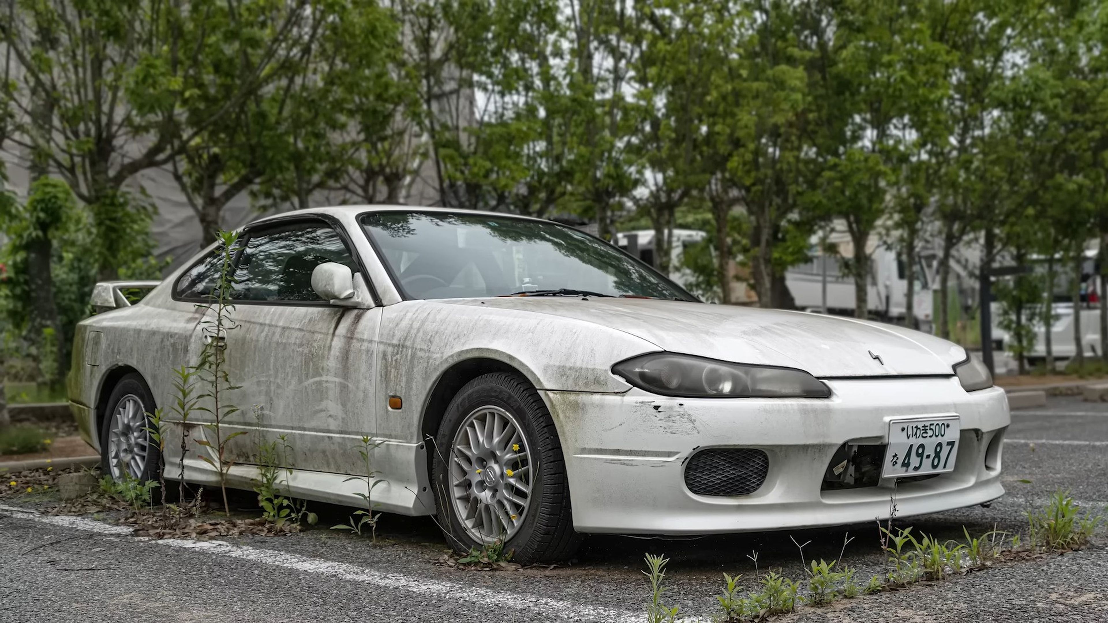 Nissan Silvia S15 abandonado en Fukushima